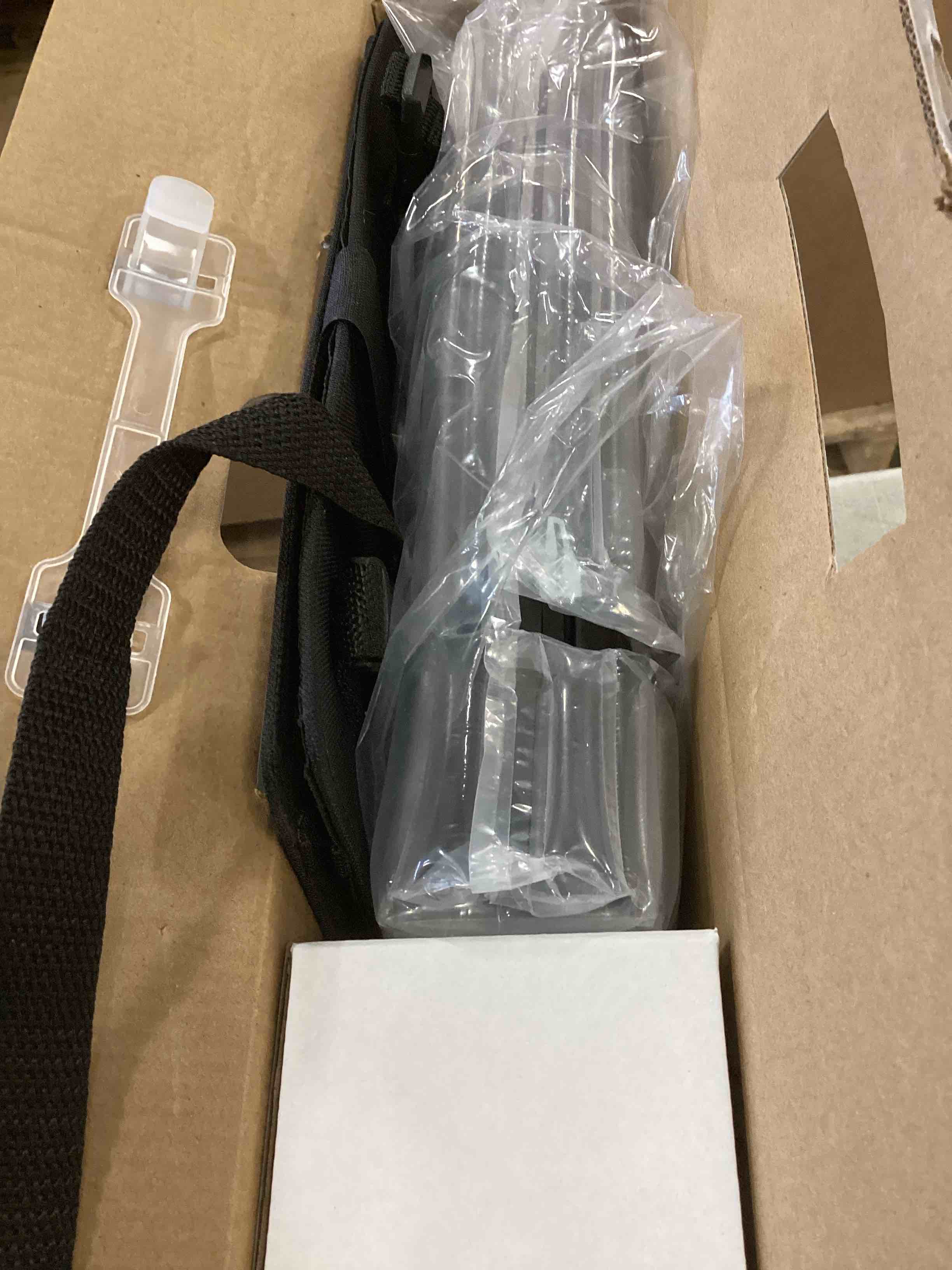 https://s3.amazonaws.com/lotting-images-prod/bidfta/GRN6203715_1713269432196.jpeg