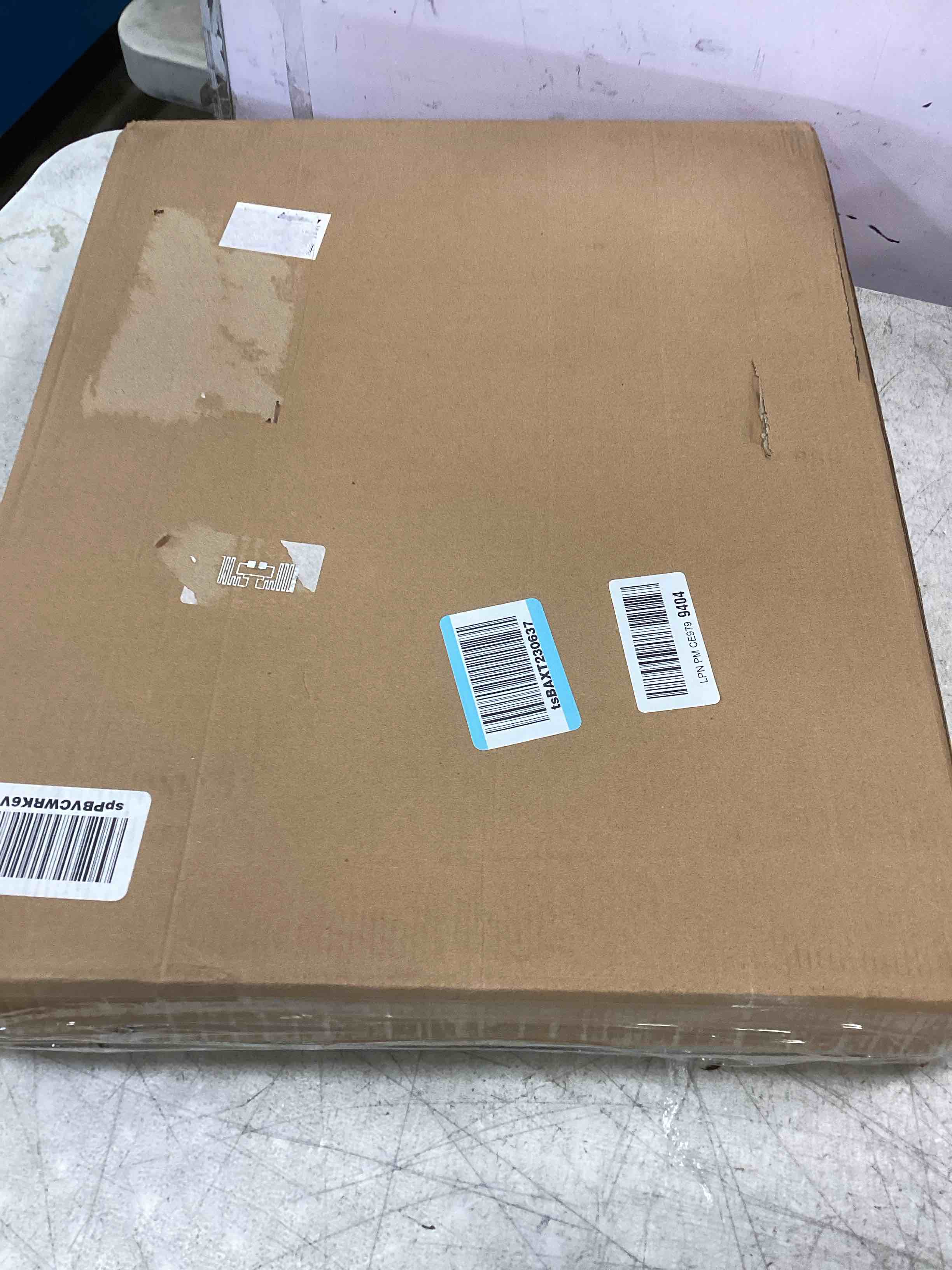 https://s3.amazonaws.com/lotting-images-prod/bidfta/GRN6205486_1713363703205.jpeg