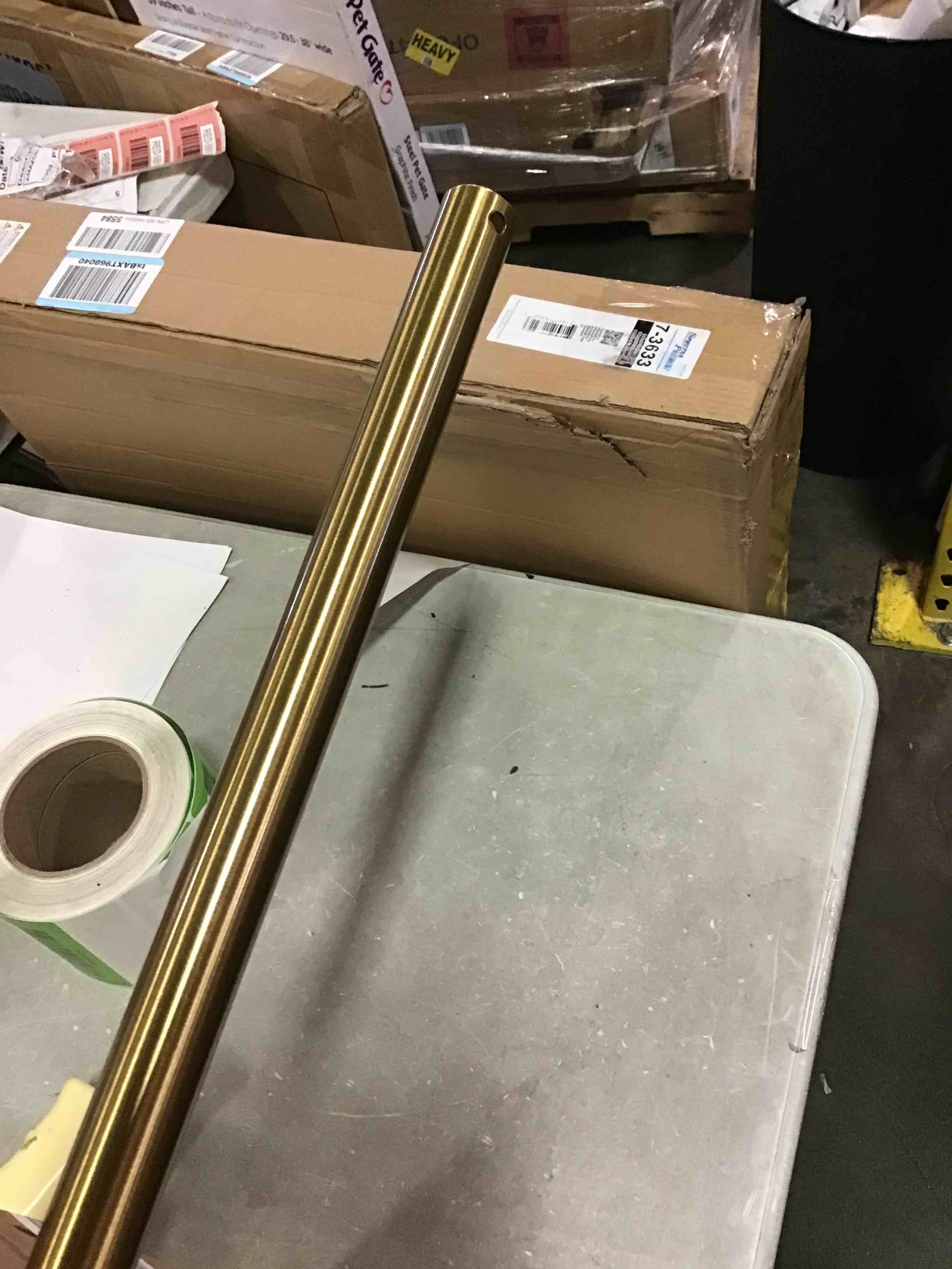 https://s3.amazonaws.com/lotting-images-prod/bidfta/GRN6206440_1713285963730.jpeg