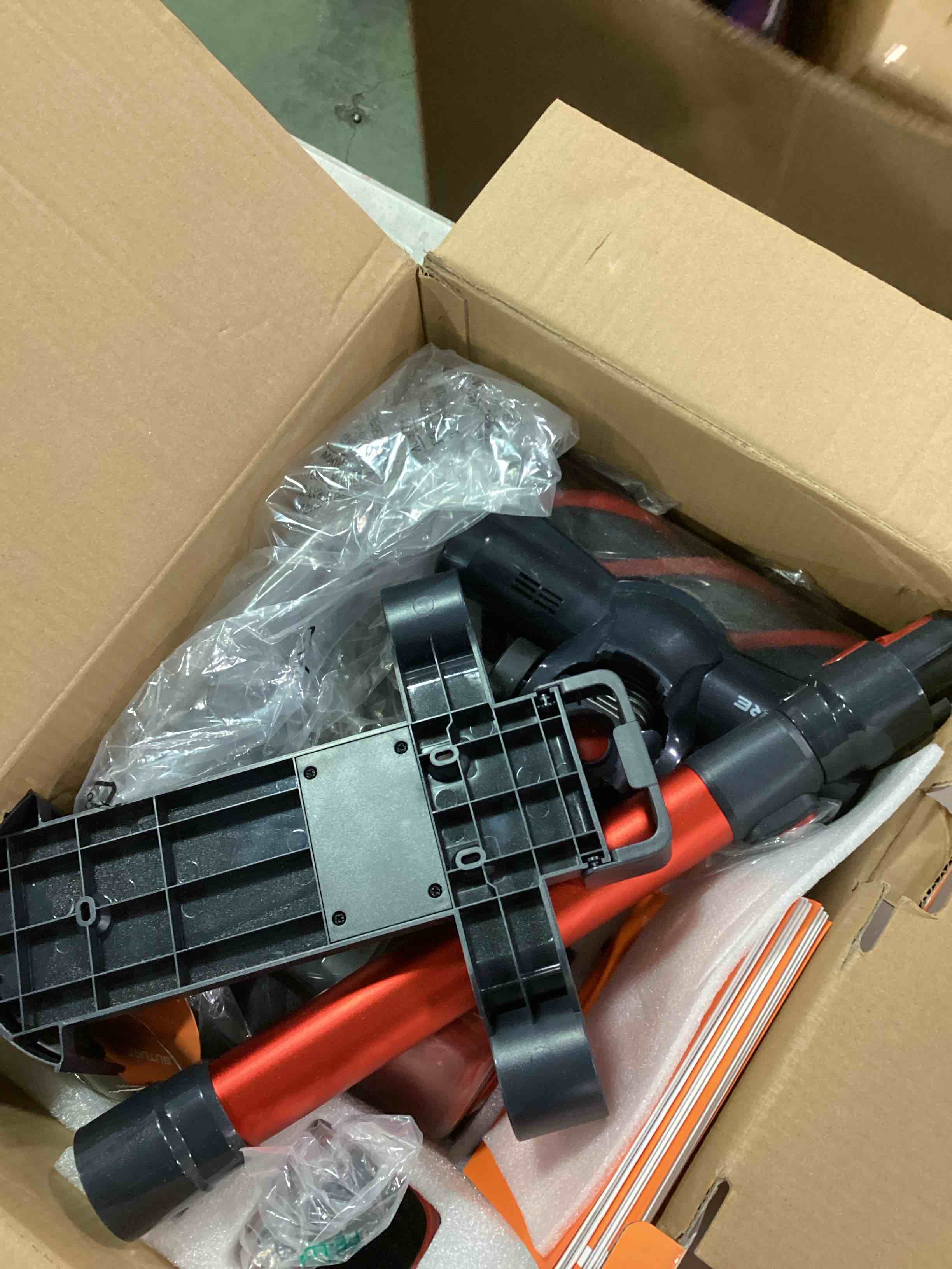 https://s3.amazonaws.com/lotting-images-prod/bidfta/GRN6206717_1713878076075.jpeg
