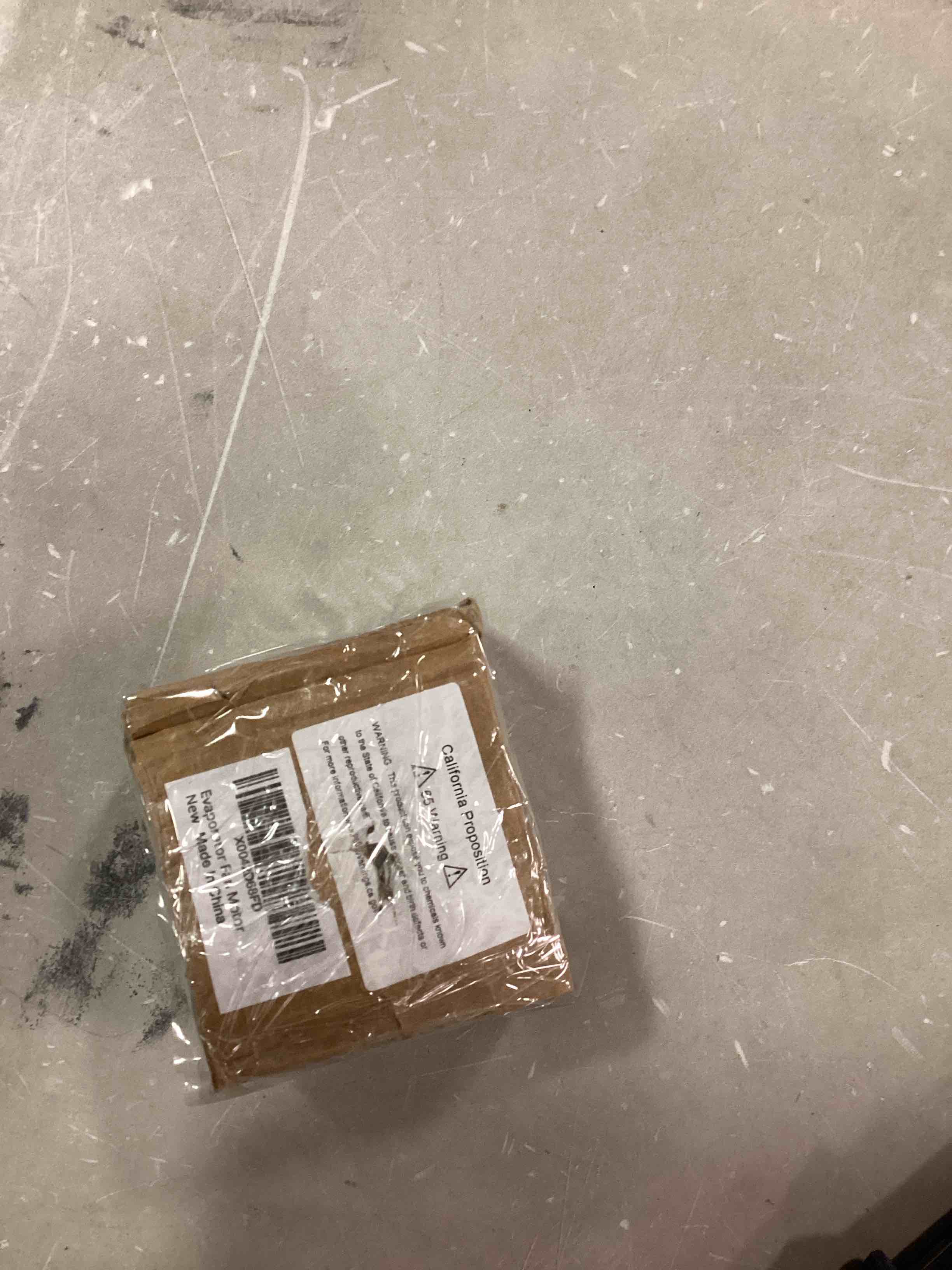 https://s3.amazonaws.com/lotting-images-prod/bidfta/GRN6206838_1713892420913.jpeg