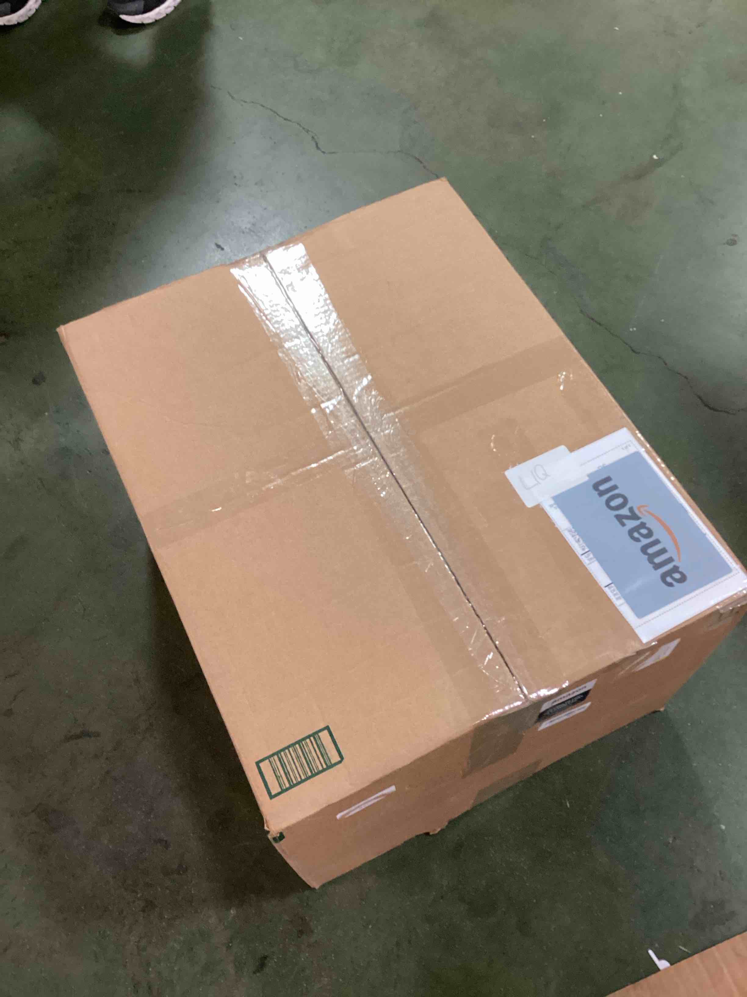 https://s3.amazonaws.com/lotting-images-prod/bidfta/GRN6207071_1713983648738.jpeg
