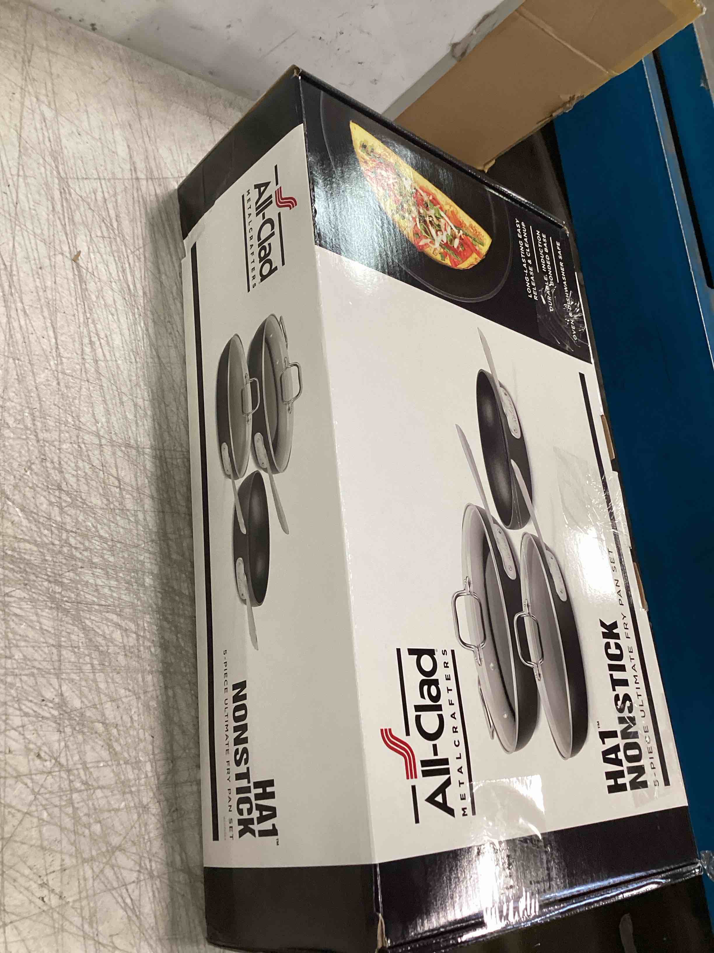https://s3.amazonaws.com/lotting-images-prod/bidfta/GRN6207683_1712693734791.jpeg