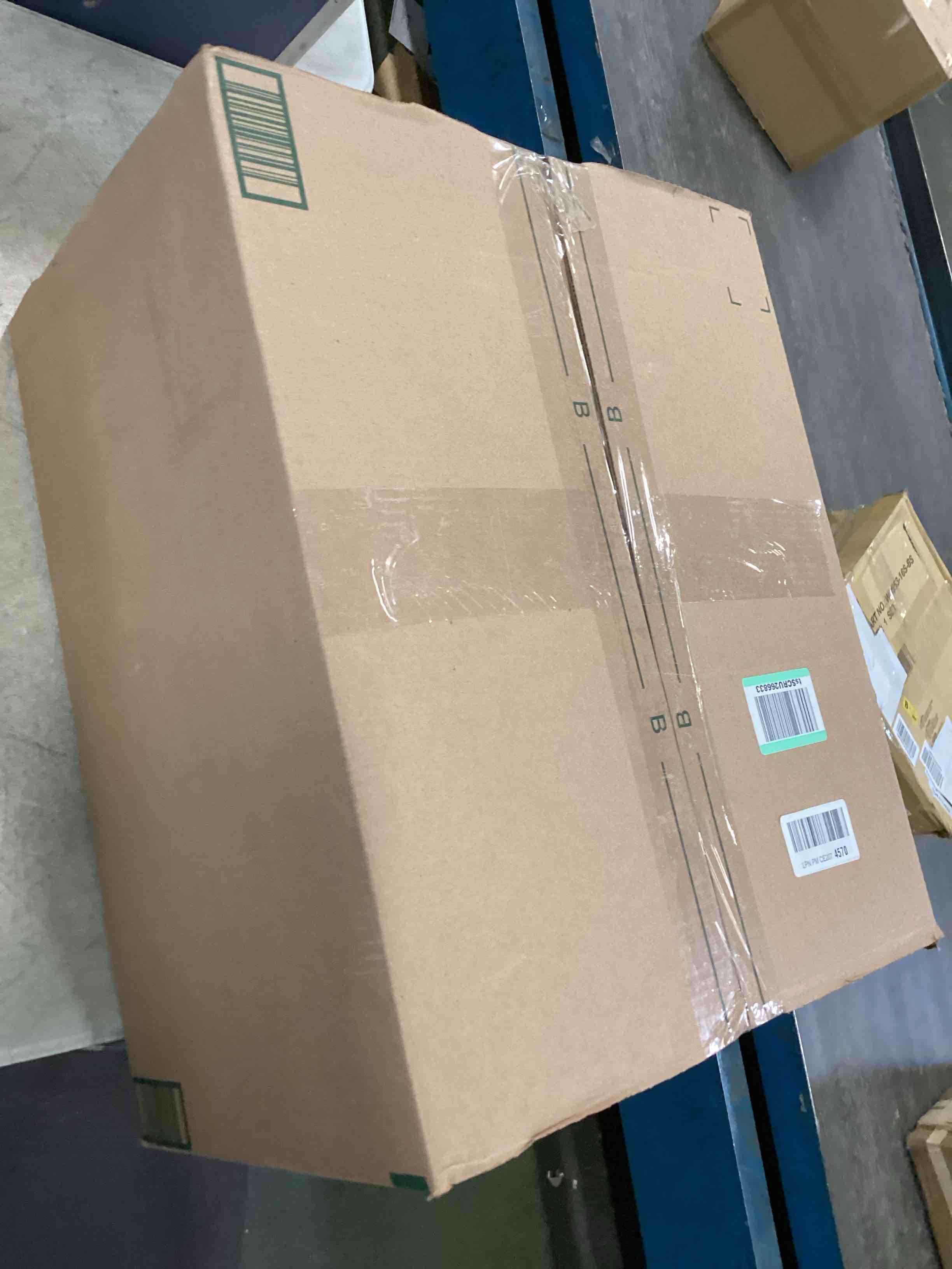 https://s3.amazonaws.com/lotting-images-prod/bidfta/GRN6208897_1713281127715.jpeg
