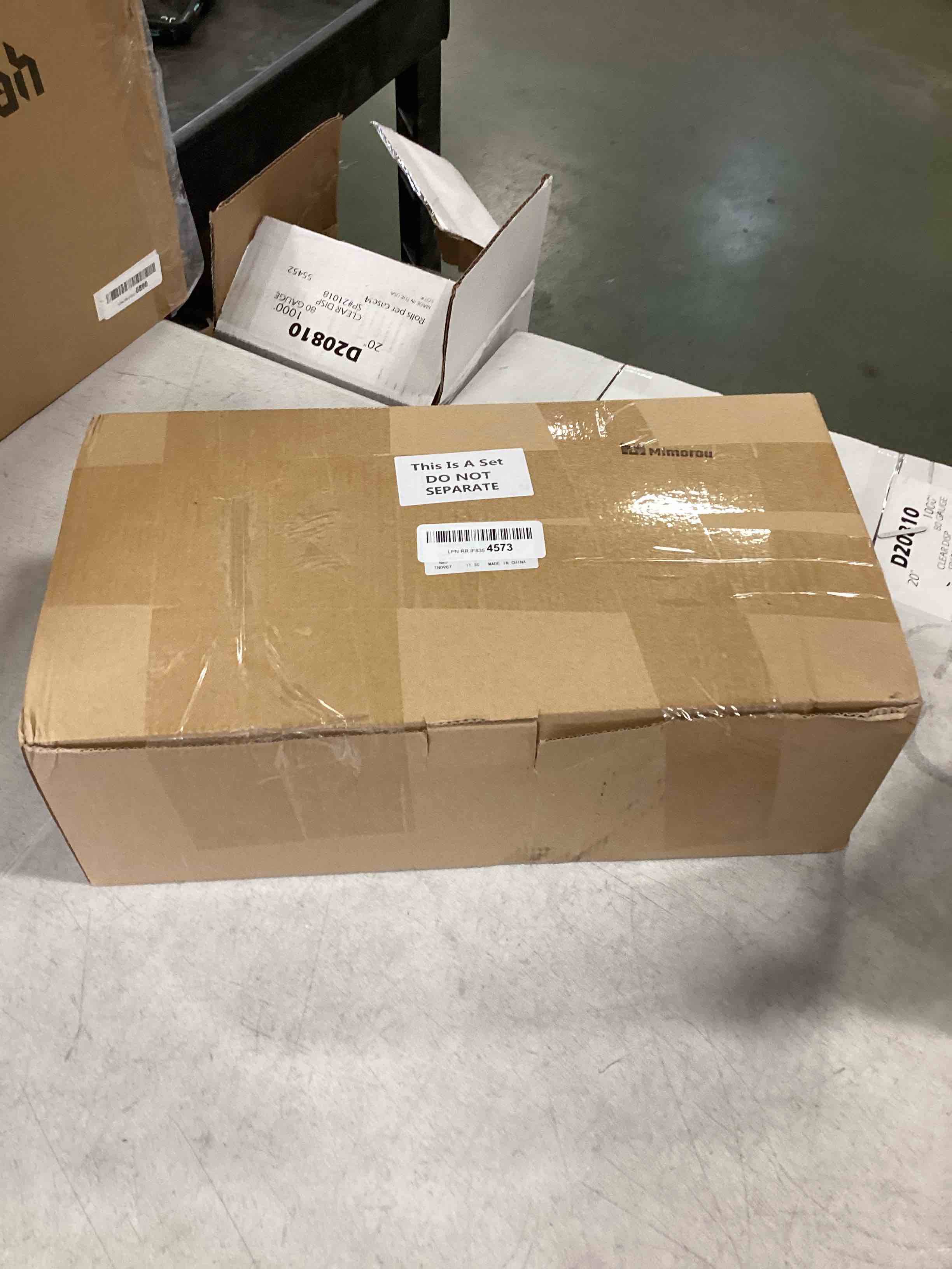 https://s3.amazonaws.com/lotting-images-prod/bidfta/GRN6209618_1713273175038.jpeg