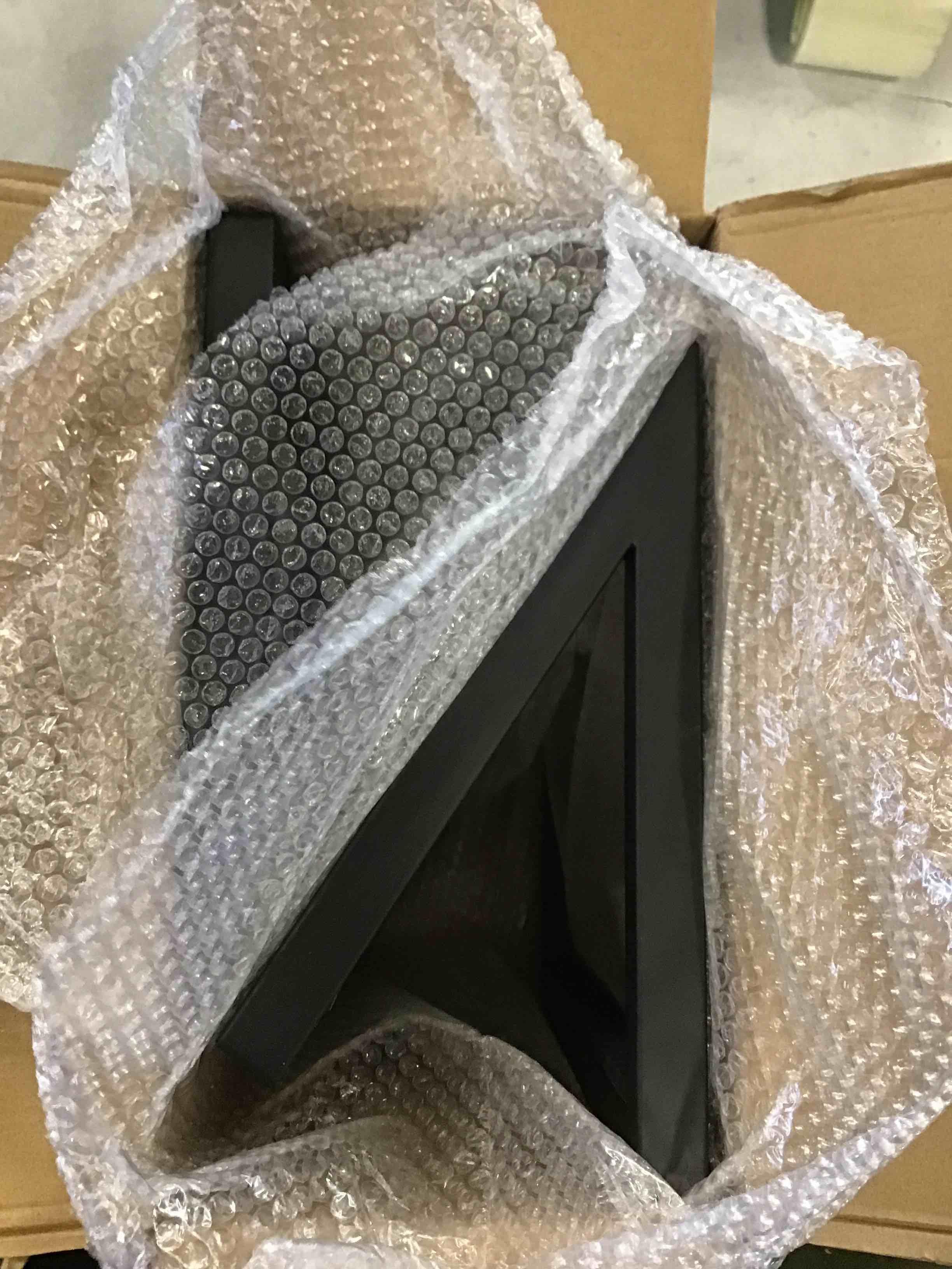 https://s3.amazonaws.com/lotting-images-prod/bidfta/GRN6210060_1713443011095.jpeg