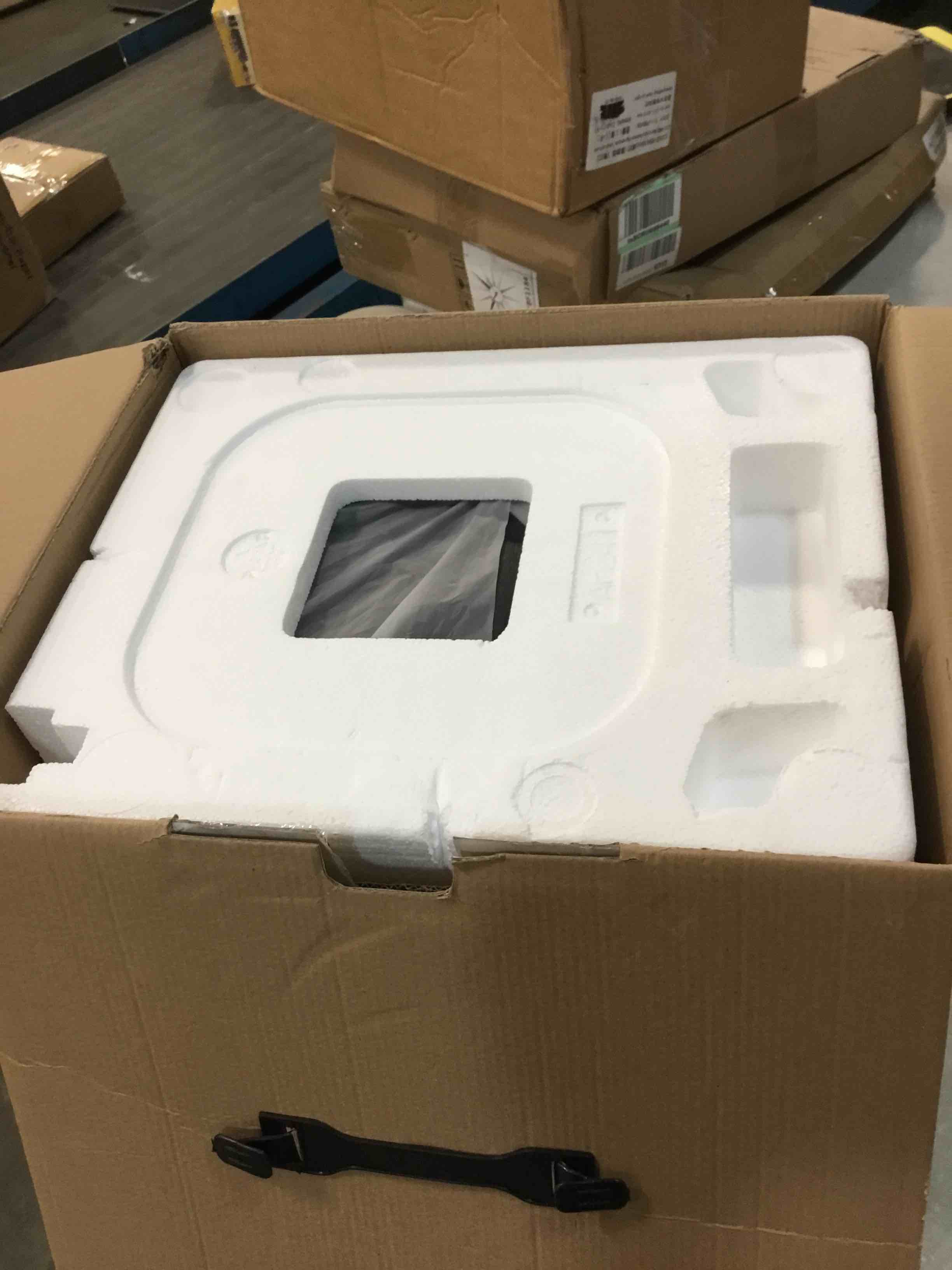 https://s3.amazonaws.com/lotting-images-prod/bidfta/GRN6211197_1712845619972.jpeg