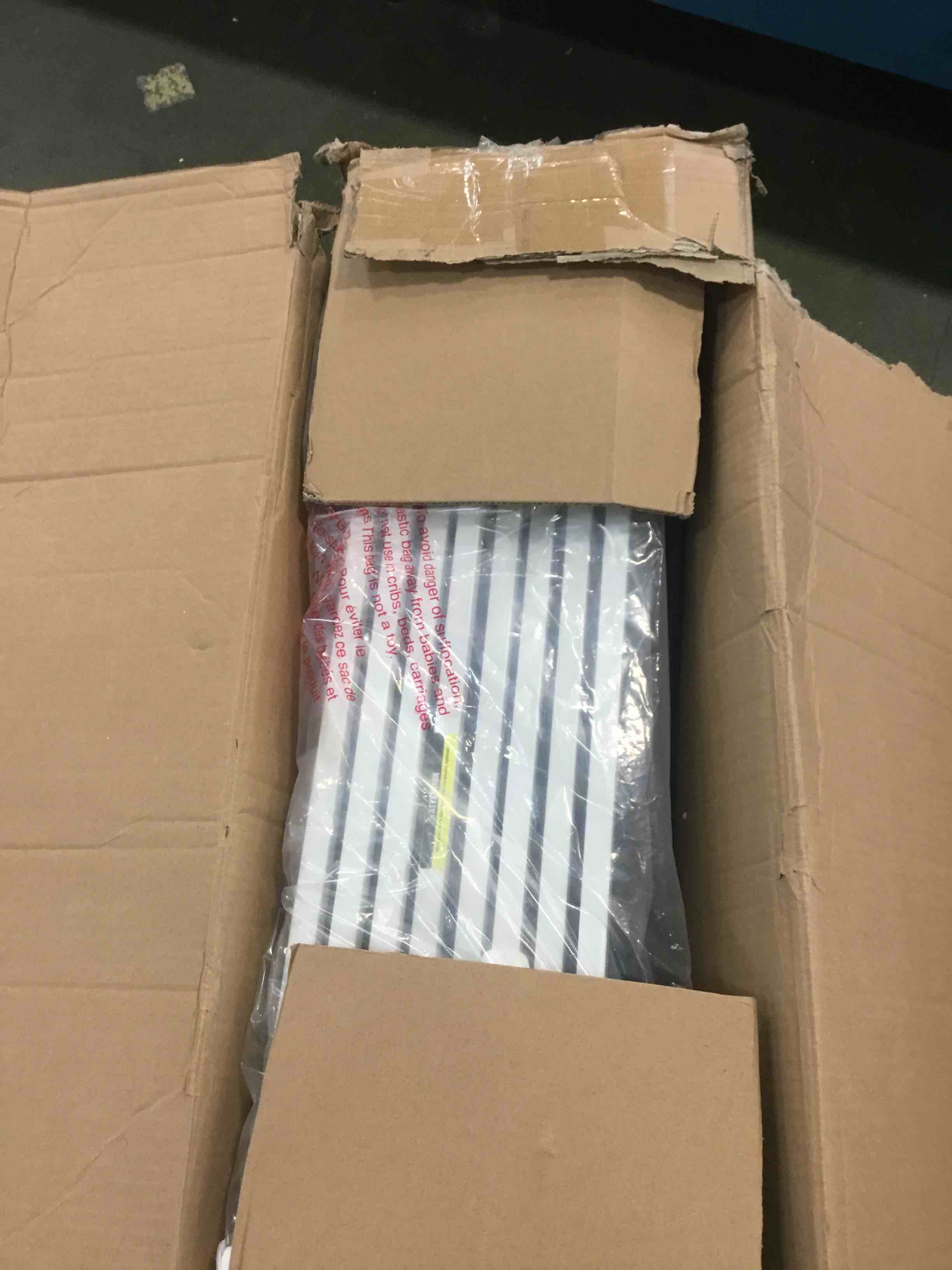 https://s3.amazonaws.com/lotting-images-prod/bidfta/GRN6211789_1713204063414.jpeg