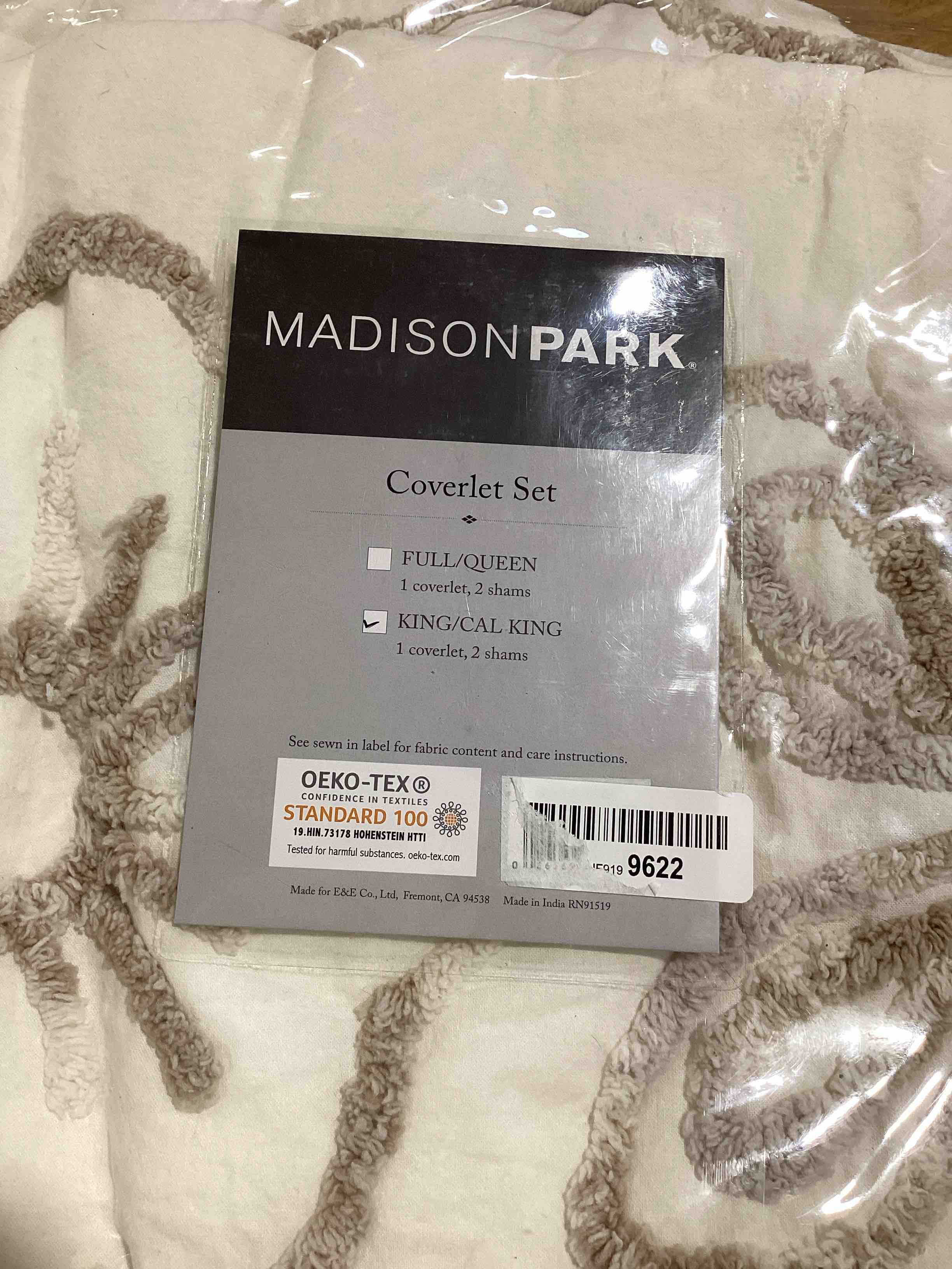 https://s3.amazonaws.com/lotting-images-prod/bidfta/GRN6212059_1714481681646.jpeg