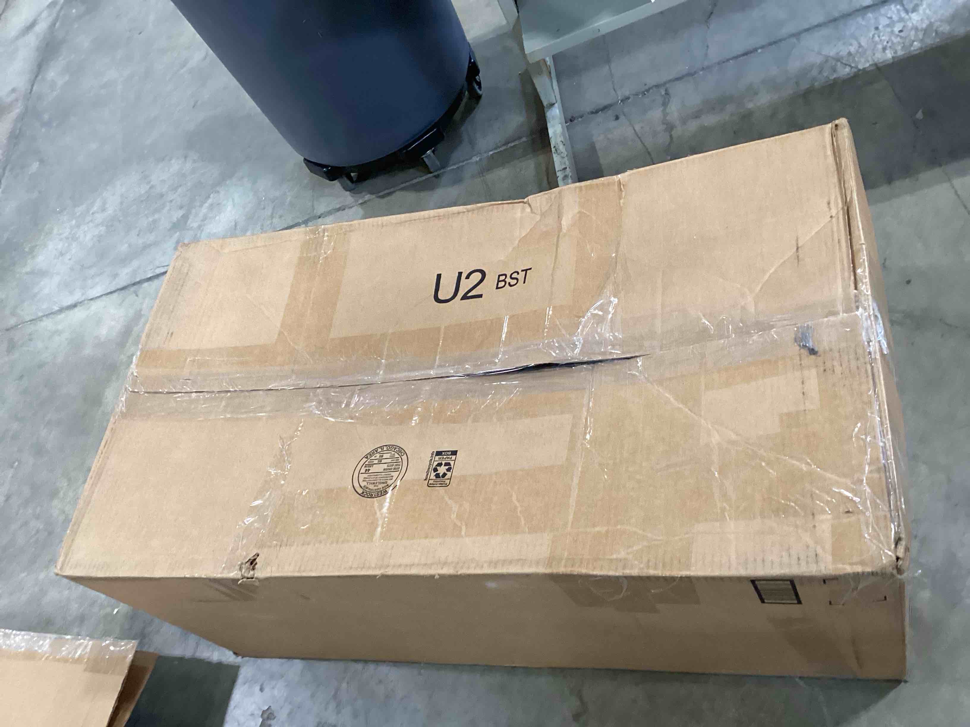 https://s3.amazonaws.com/lotting-images-prod/bidfta/GRN6212110_1714496673143.jpeg