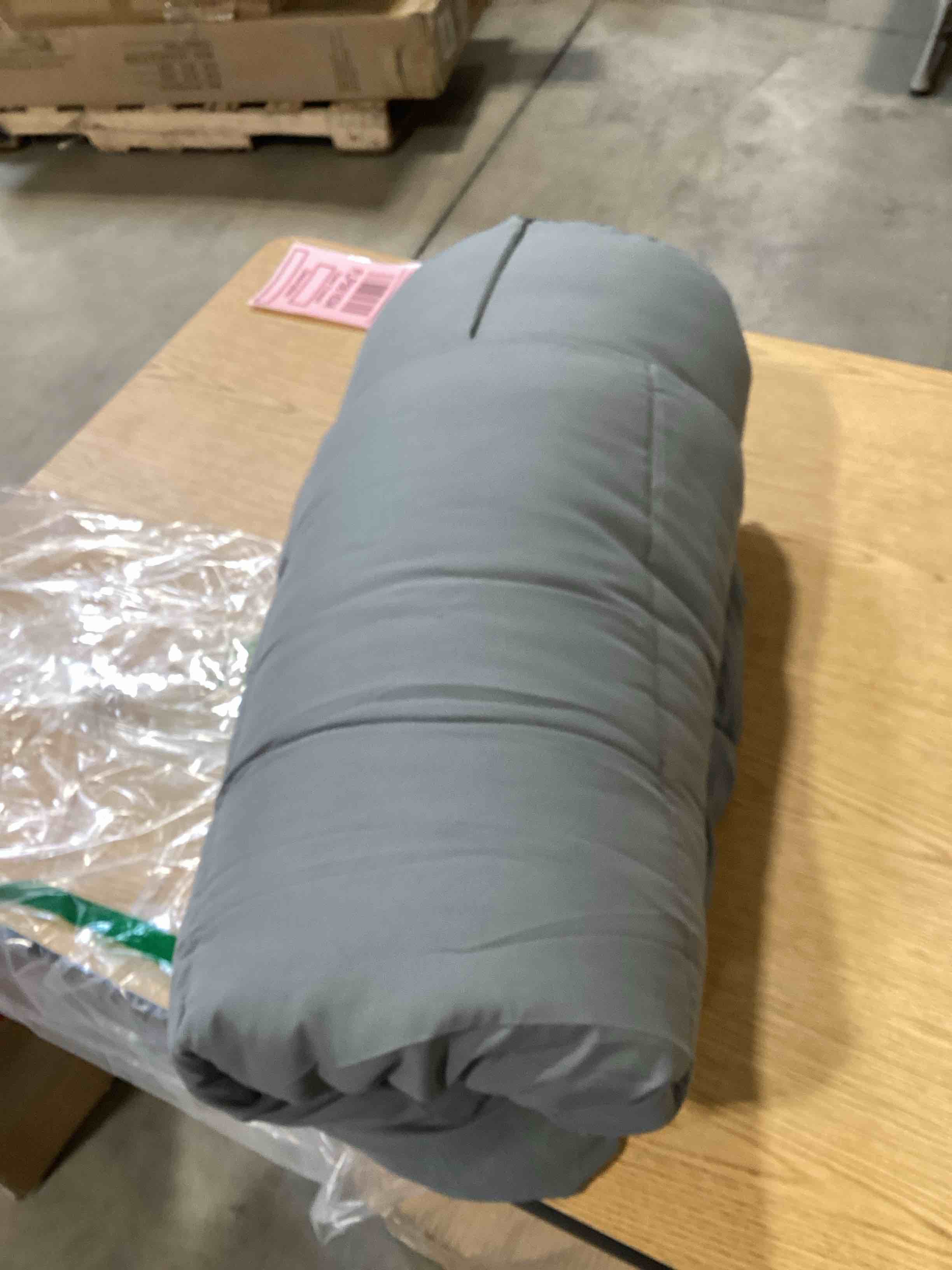 Gray Twin Size Comforter 