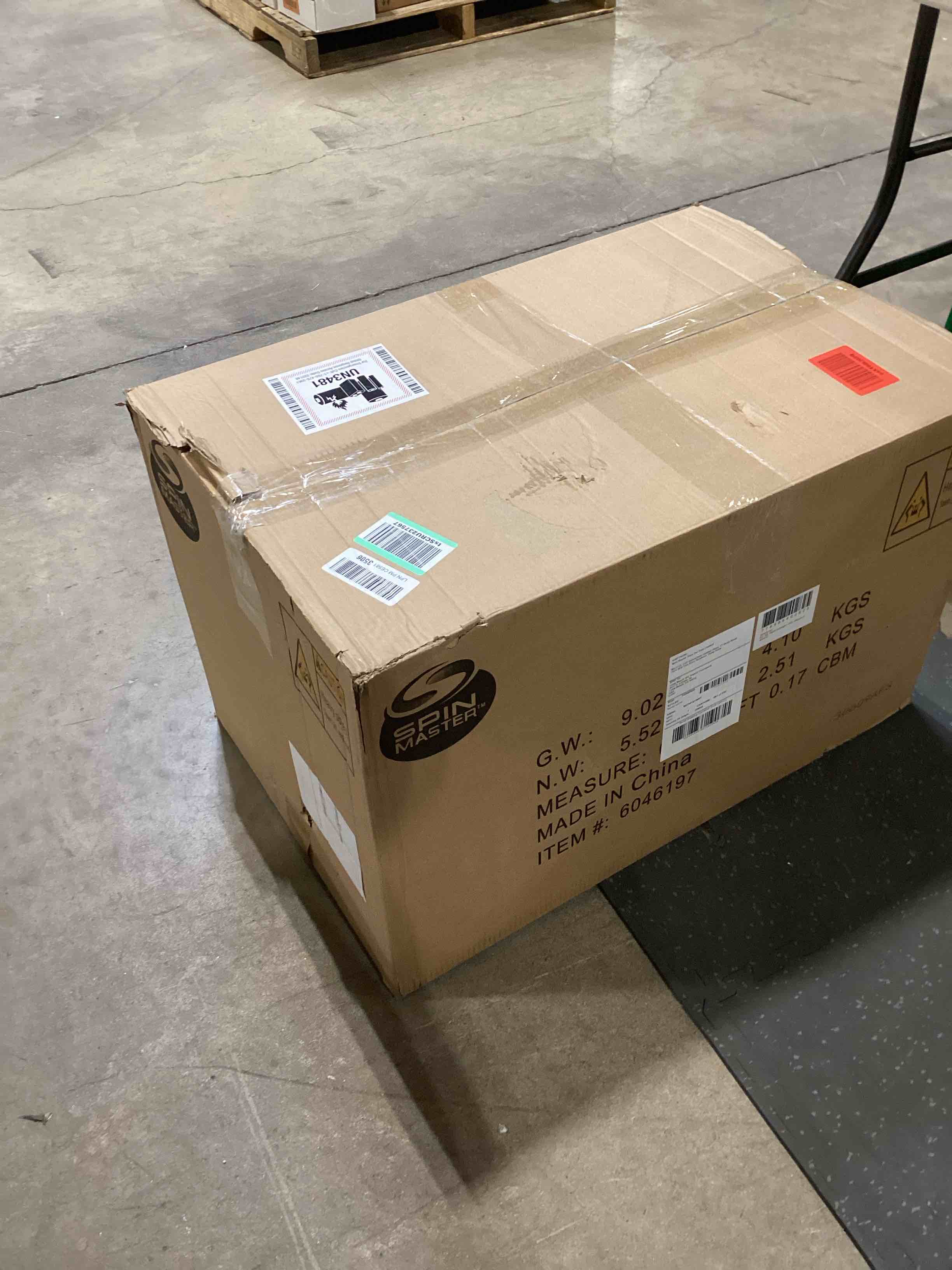 https://s3.amazonaws.com/lotting-images-prod/bidfta/GRN6213199_1716042377411.jpeg
