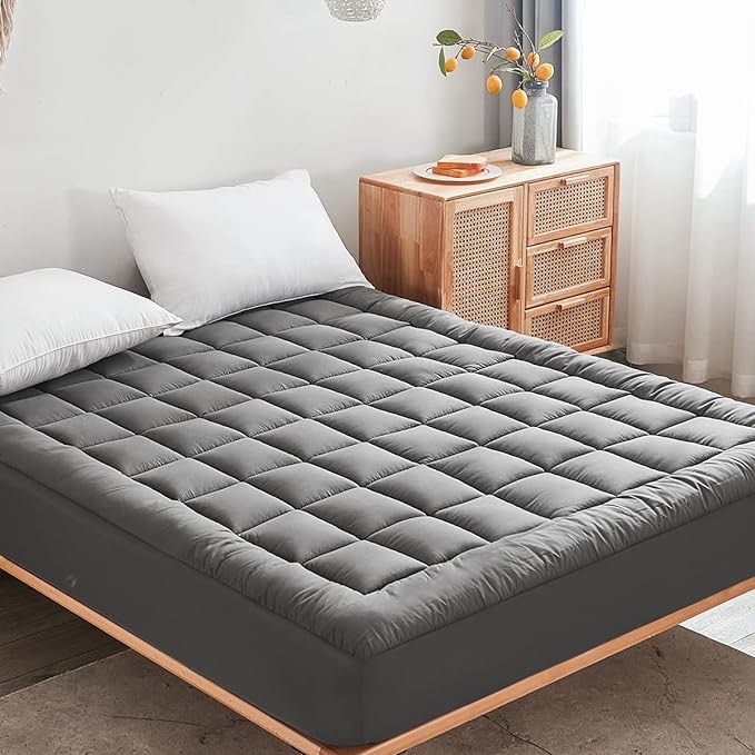 oaskys Mattress Pad Cover Cotton Top with Stretches to 18” Deep Pocket Fits Up to 8”-21” Cooling White Bed Topper (Down Alternative,California King)