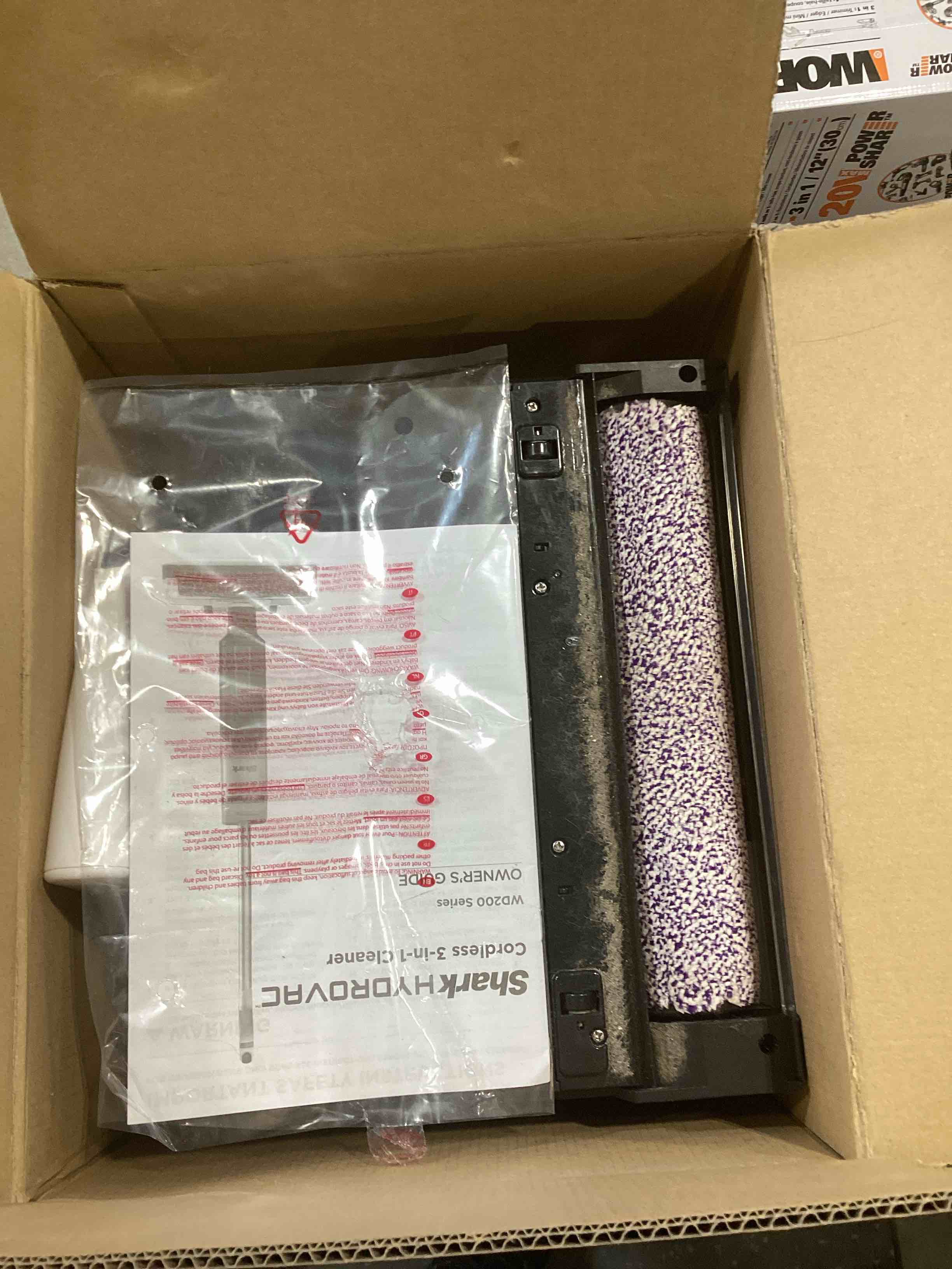 https://s3.amazonaws.com/lotting-images-prod/bidfta/GRN6214367_1715870106295.jpeg