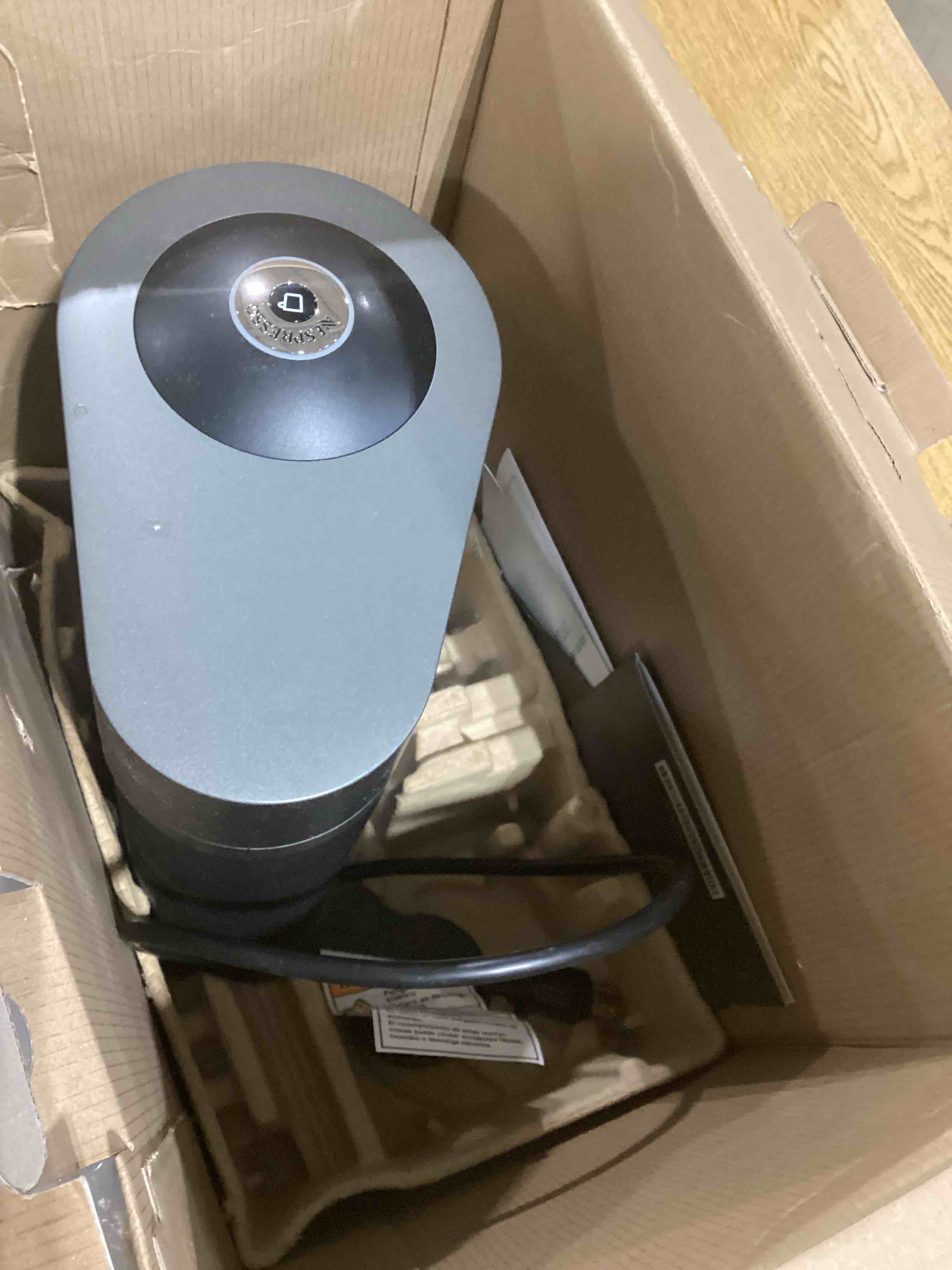 https://s3.amazonaws.com/lotting-images-prod/bidfta/GRN6215344_1716903567142.jpeg