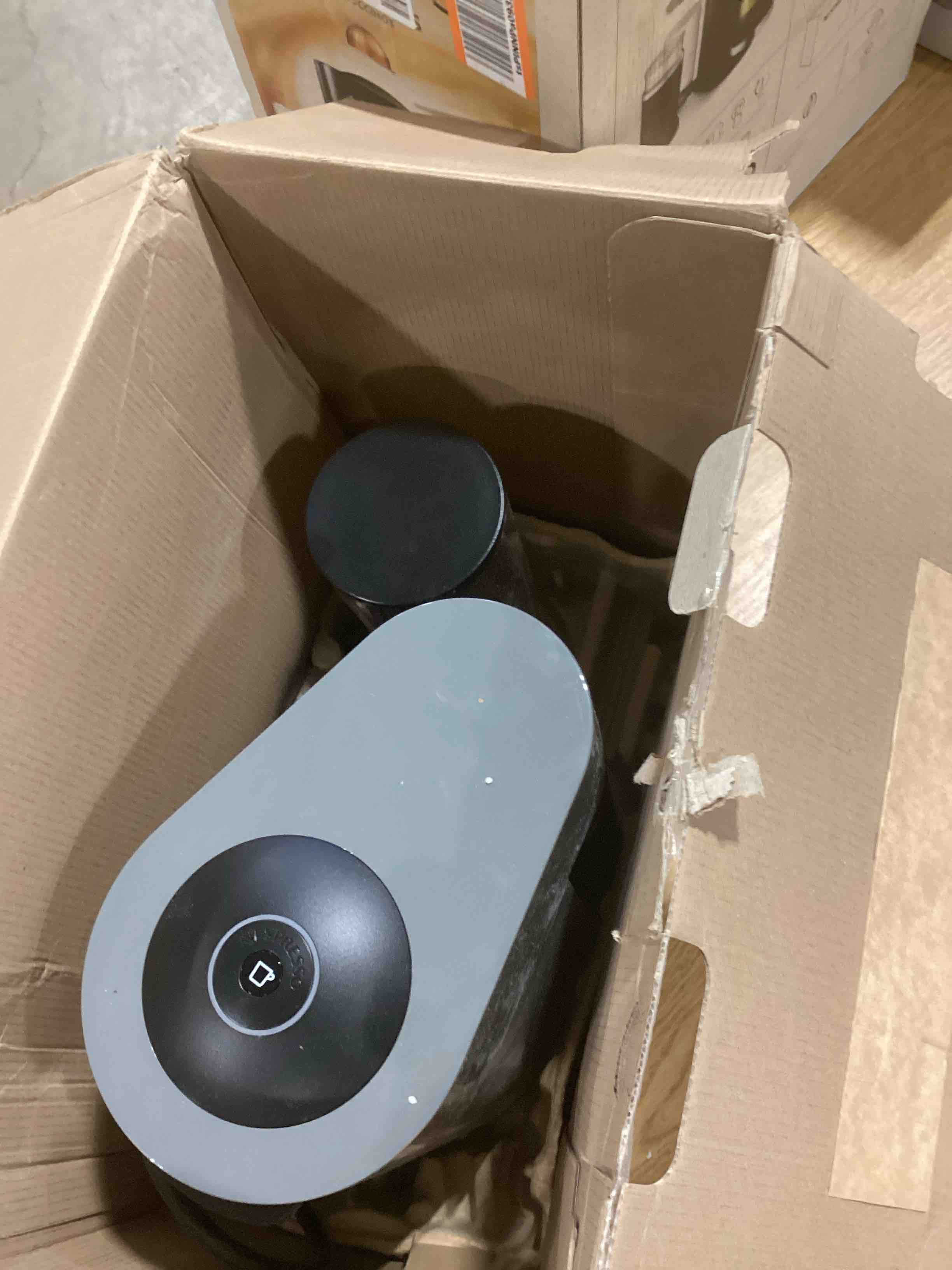 https://s3.amazonaws.com/lotting-images-prod/bidfta/GRN6215348_1716904136269.jpeg