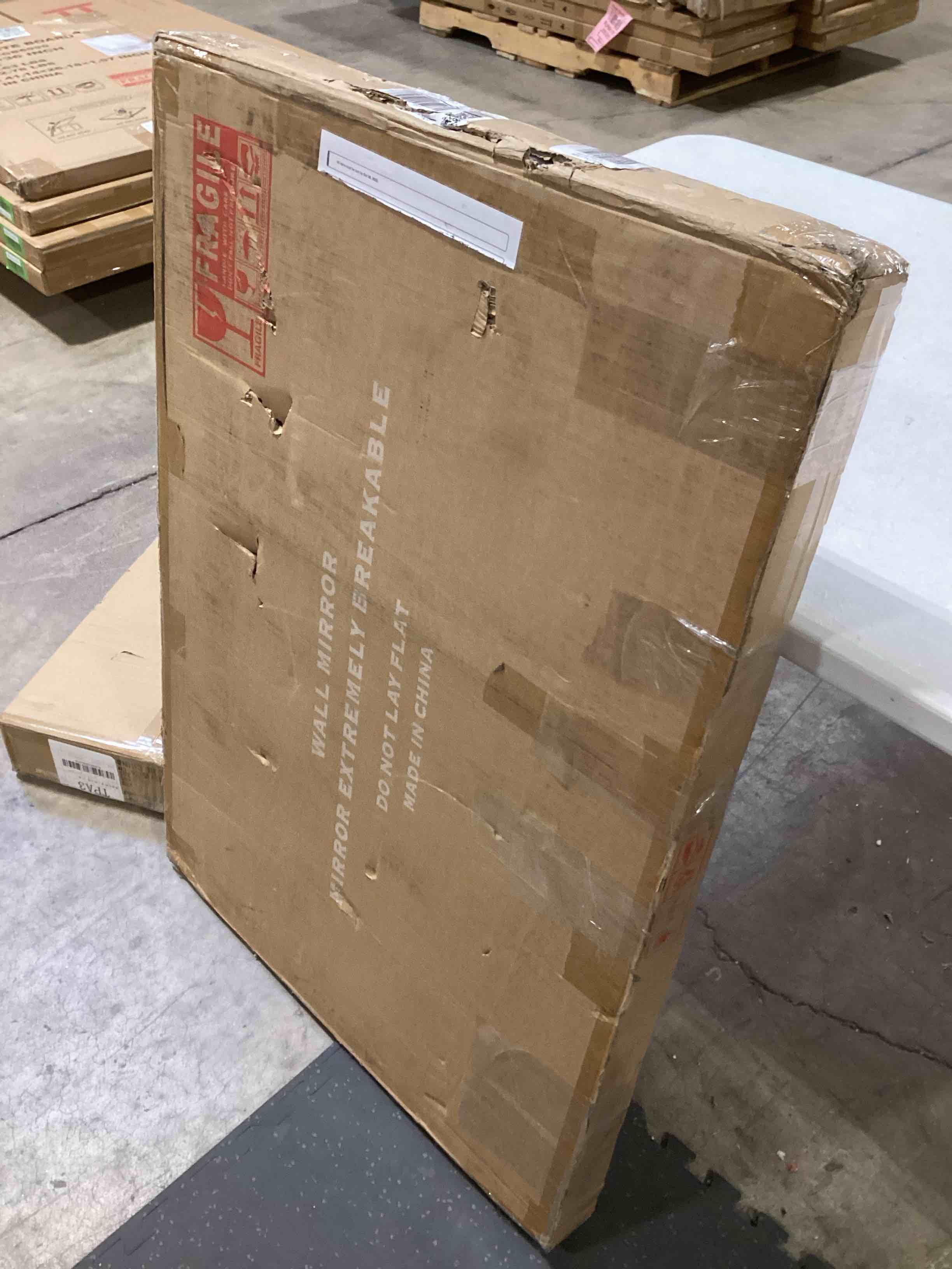 https://s3.amazonaws.com/lotting-images-prod/bidfta/GRN6216062_1717680710074.jpeg