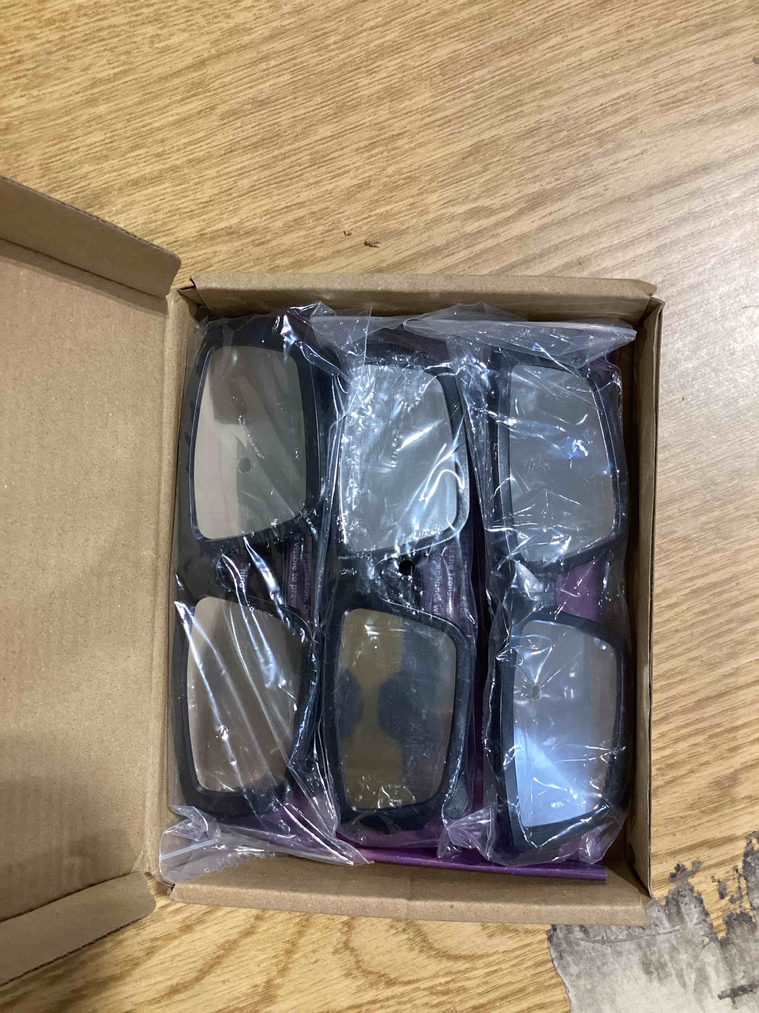 https://s3.amazonaws.com/lotting-images-prod/bidfta/GRN6216653_1717418373656.jpeg