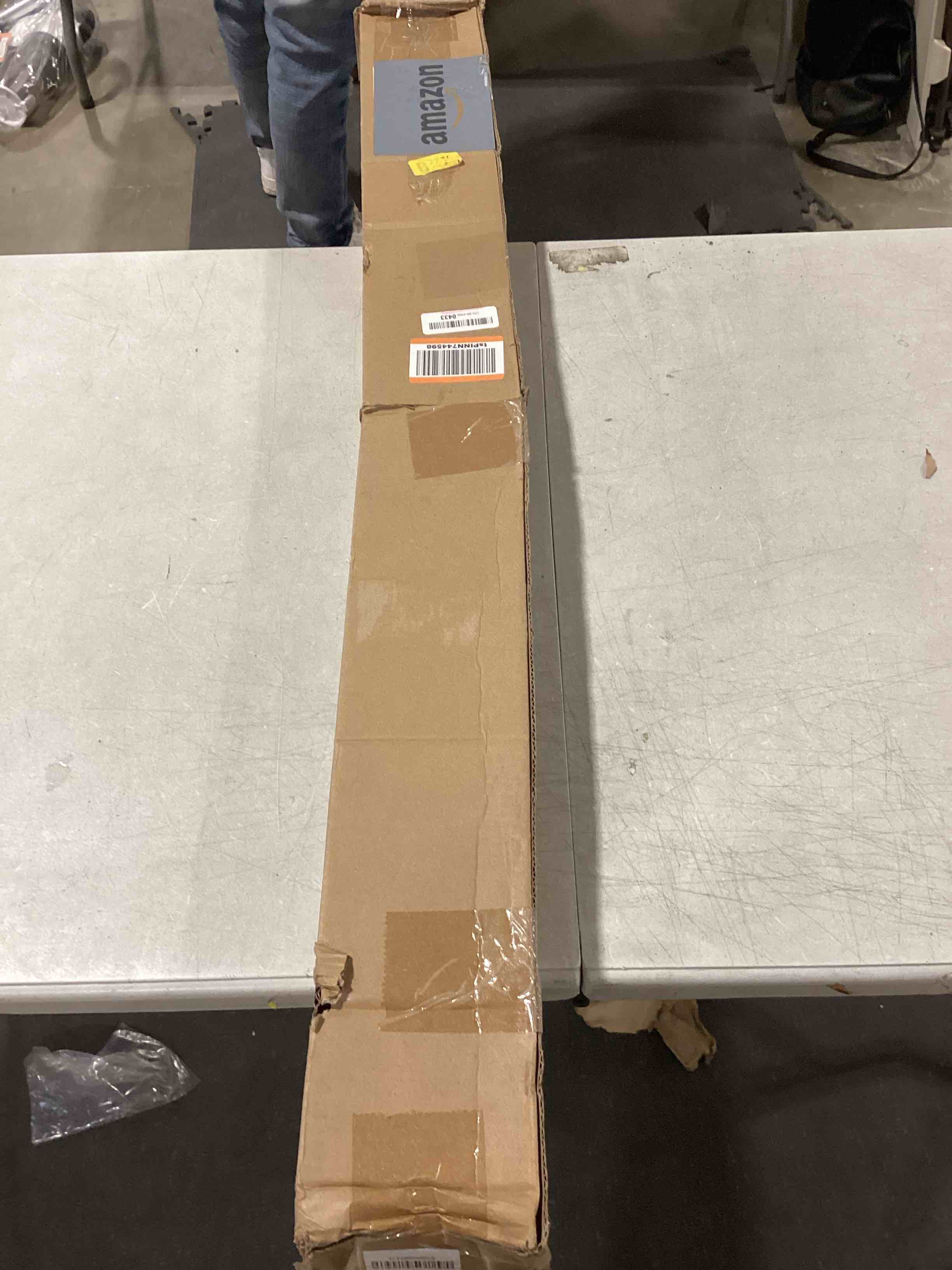 https://s3.amazonaws.com/lotting-images-prod/bidfta/GRN6217067_1718020819650.jpeg