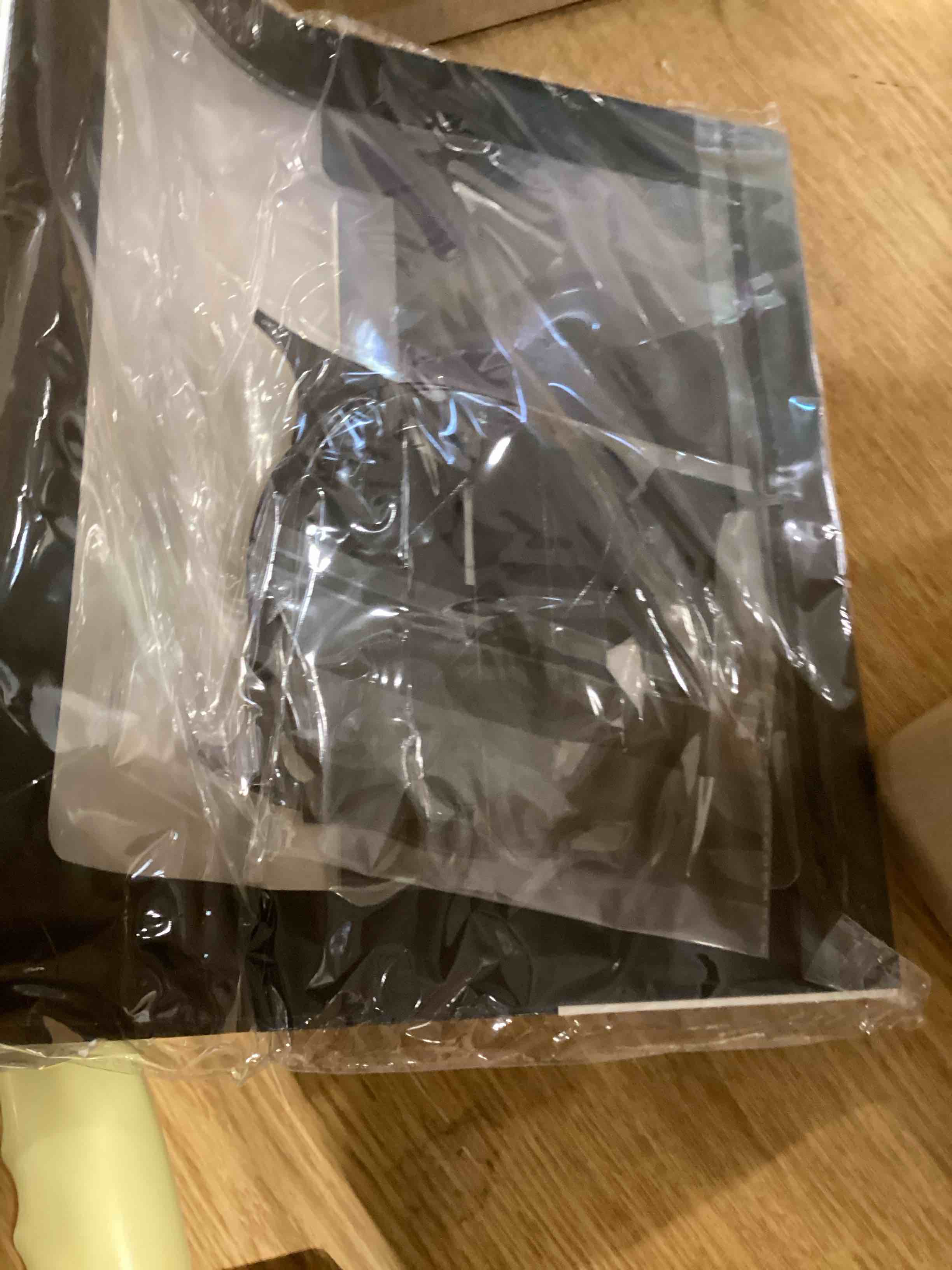 https://s3.amazonaws.com/lotting-images-prod/bidfta/GRN6217895_1718823050667.jpeg