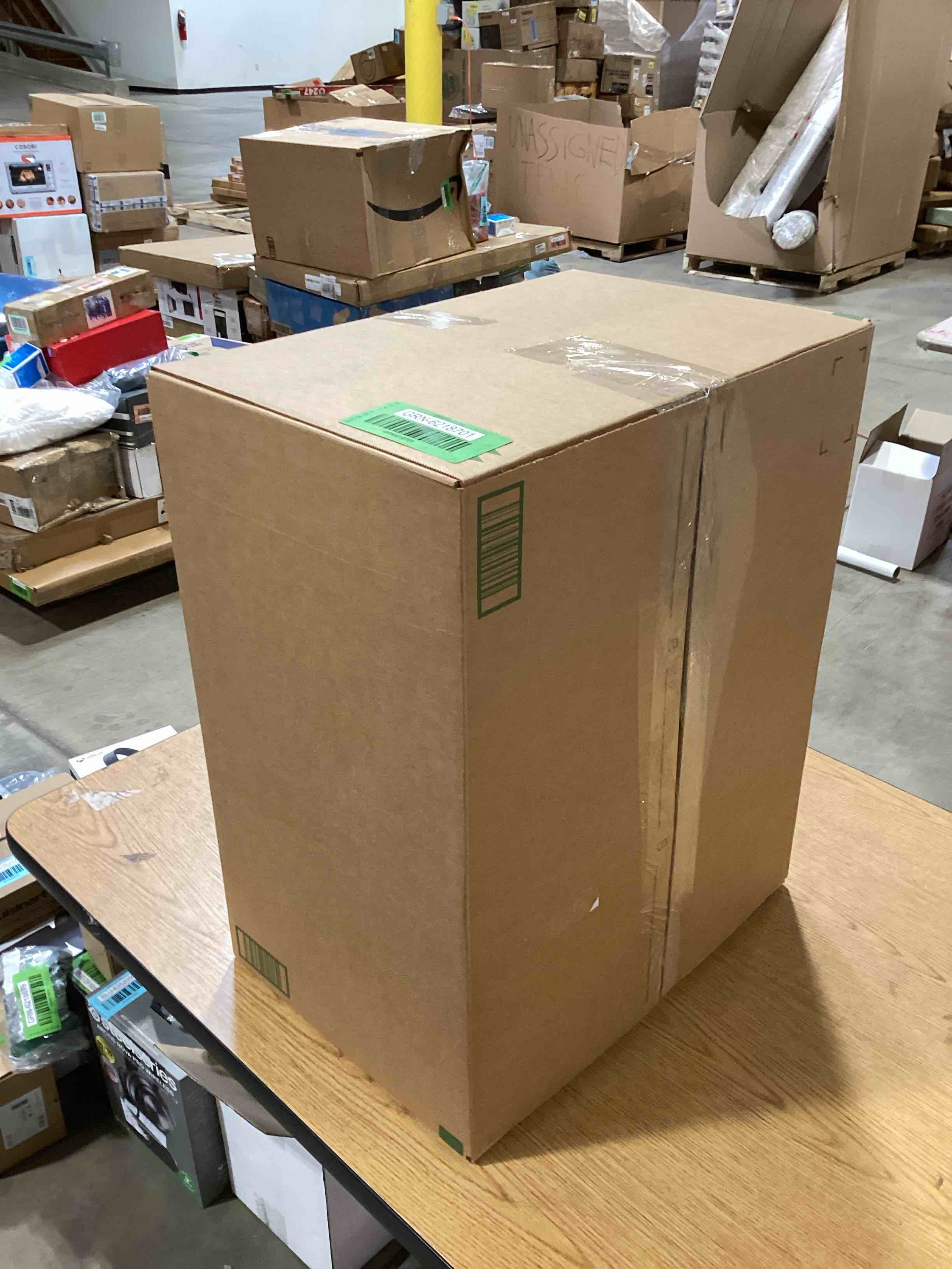 https://s3.amazonaws.com/lotting-images-prod/bidfta/GRN6218701_1717767736087.jpeg