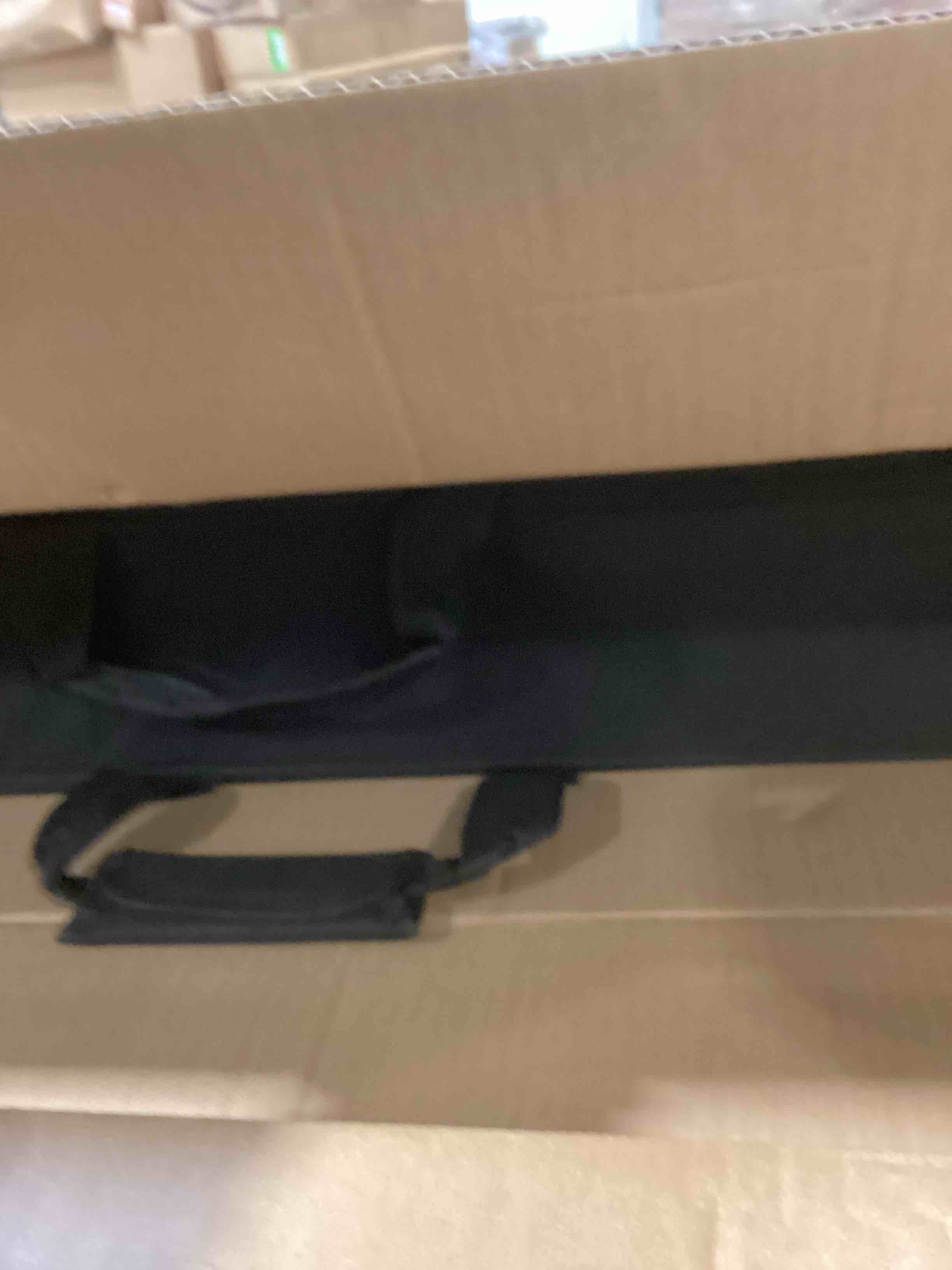 https://s3.amazonaws.com/lotting-images-prod/bidfta/GRN6221158_1714748949586.jpeg