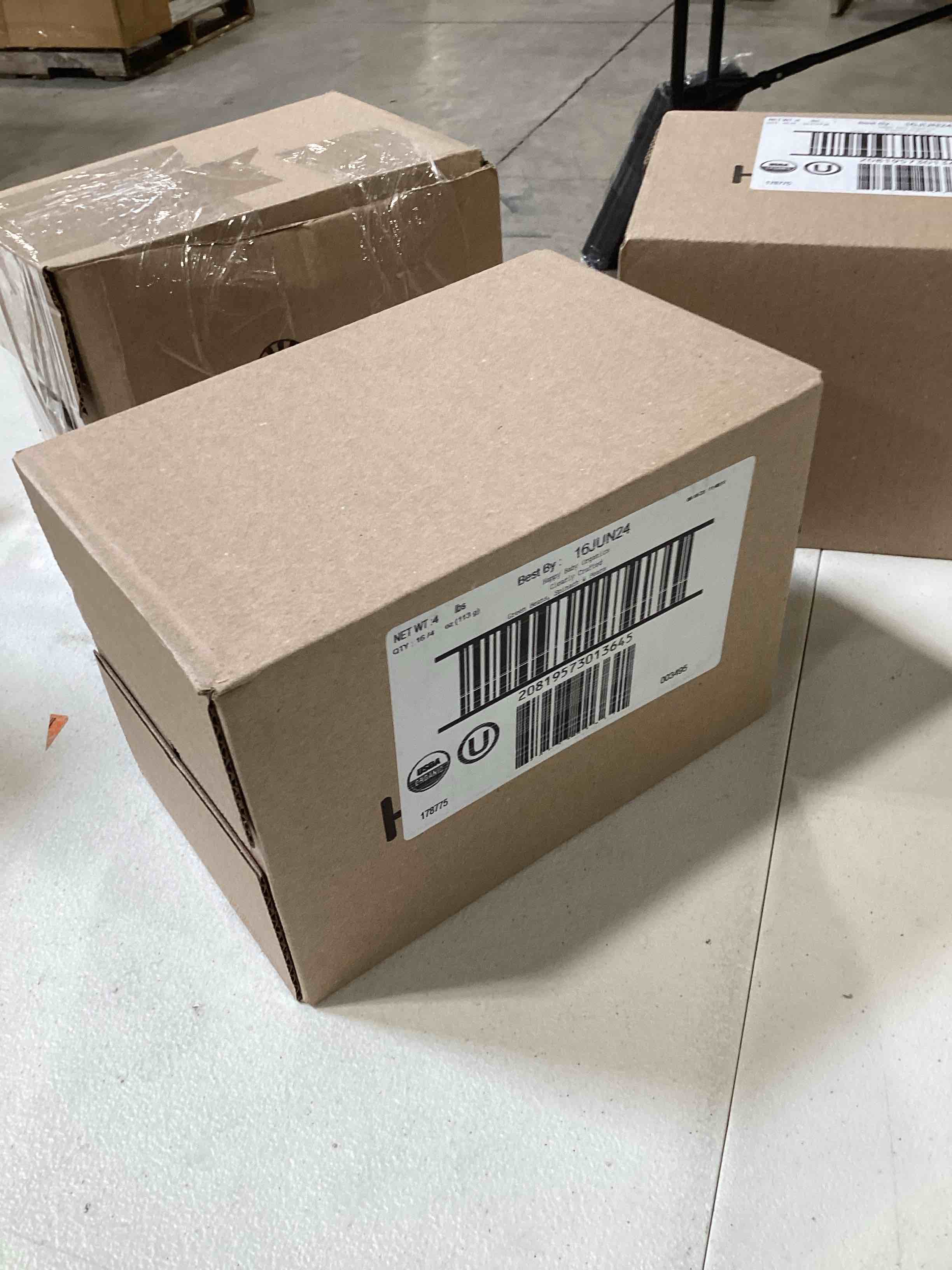 https://s3.amazonaws.com/lotting-images-prod/bidfta/GRN6221416_1715098116761.jpeg