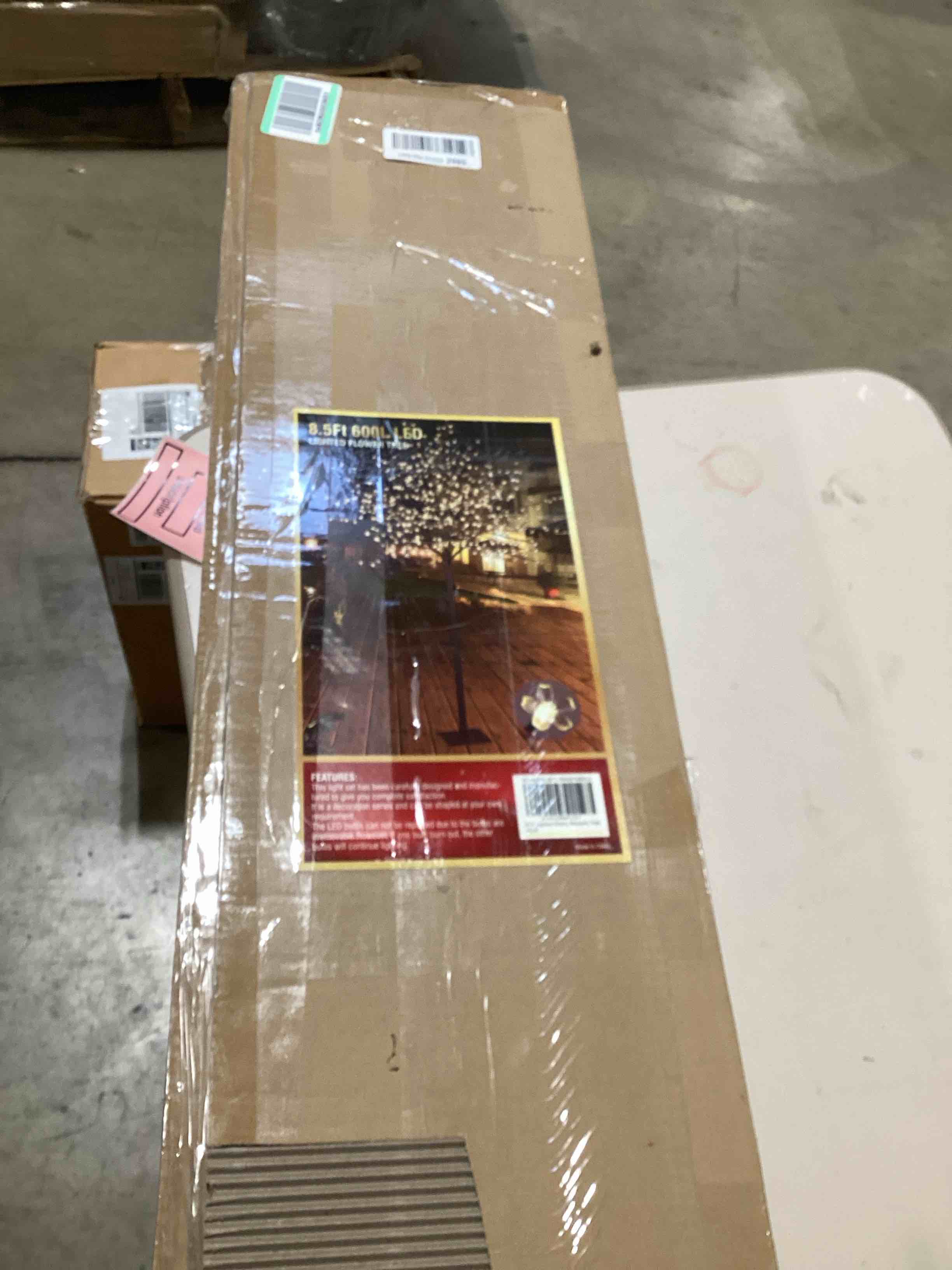https://s3.amazonaws.com/lotting-images-prod/bidfta/GRN6221611_1715599229174.jpeg