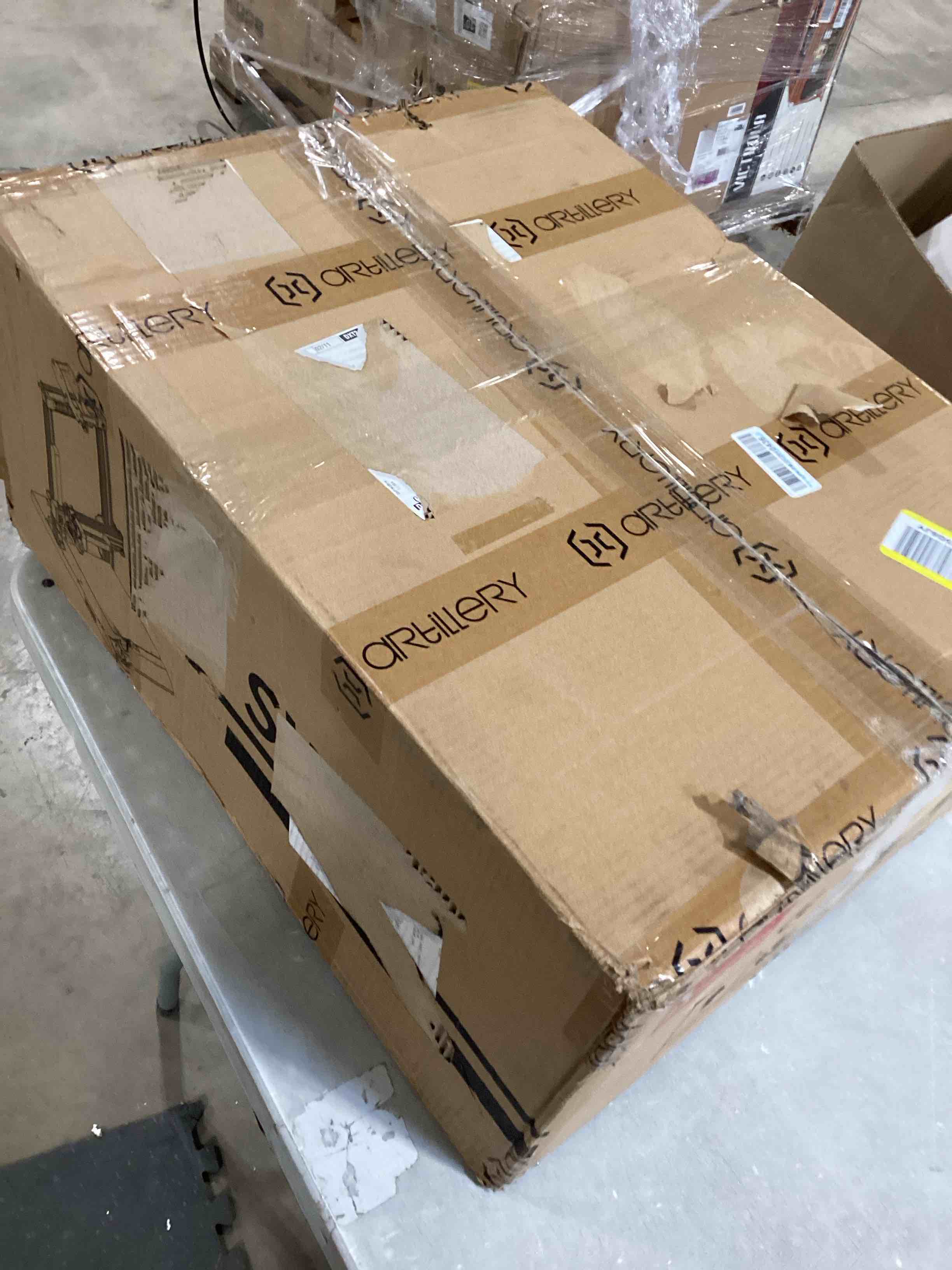 https://s3.amazonaws.com/lotting-images-prod/bidfta/GRN6221768_1715869640703.jpeg