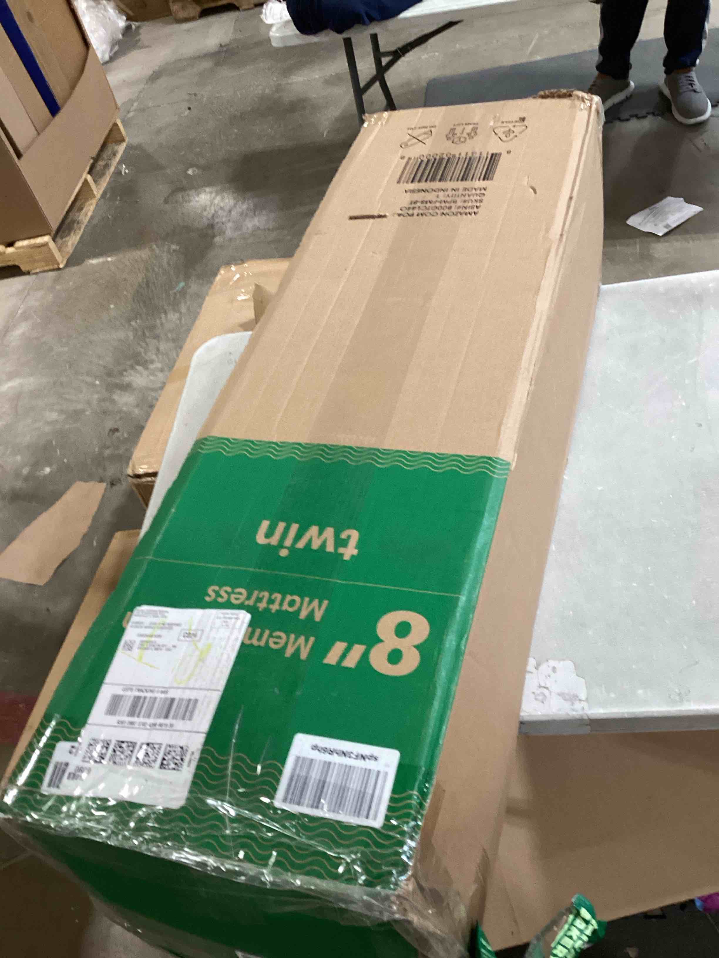 https://s3.amazonaws.com/lotting-images-prod/bidfta/GRN6221900_1716214089021.jpeg
