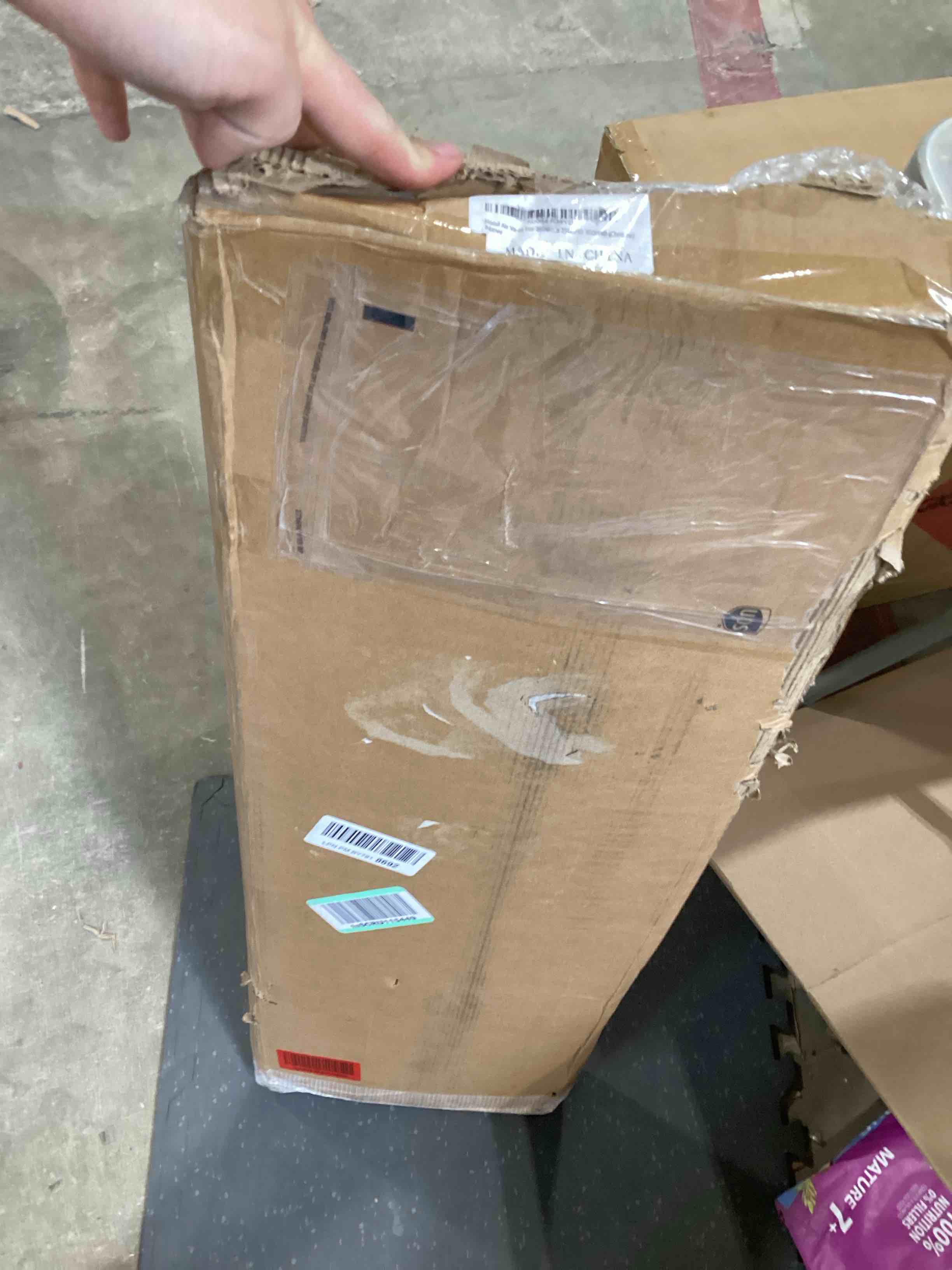 https://s3.amazonaws.com/lotting-images-prod/bidfta/GRN6221943_1716231973400.jpeg