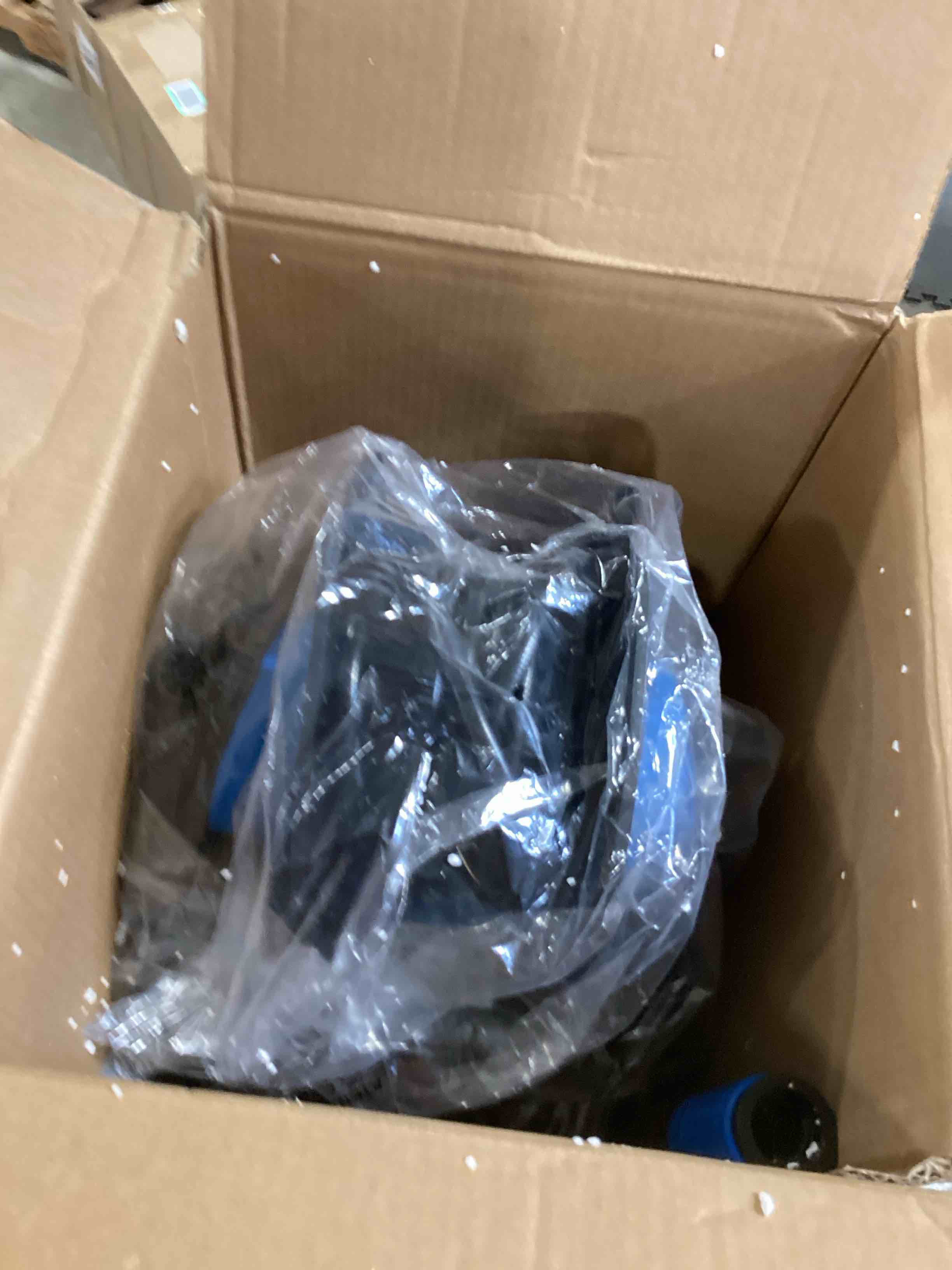 https://s3.amazonaws.com/lotting-images-prod/bidfta/GRN6222325_1716490753152.jpeg