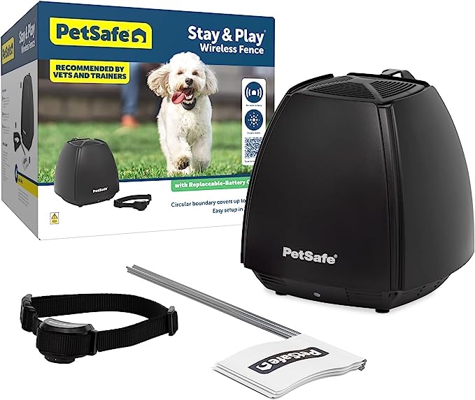PetSafe Stay & Play Wireless Pet Fence & Replaceable Battery Collar - Circular Boundary Secures up to 3/4 Acre Yard, No-Dig, America's Safest Wireless Fence (Packaging May Vary