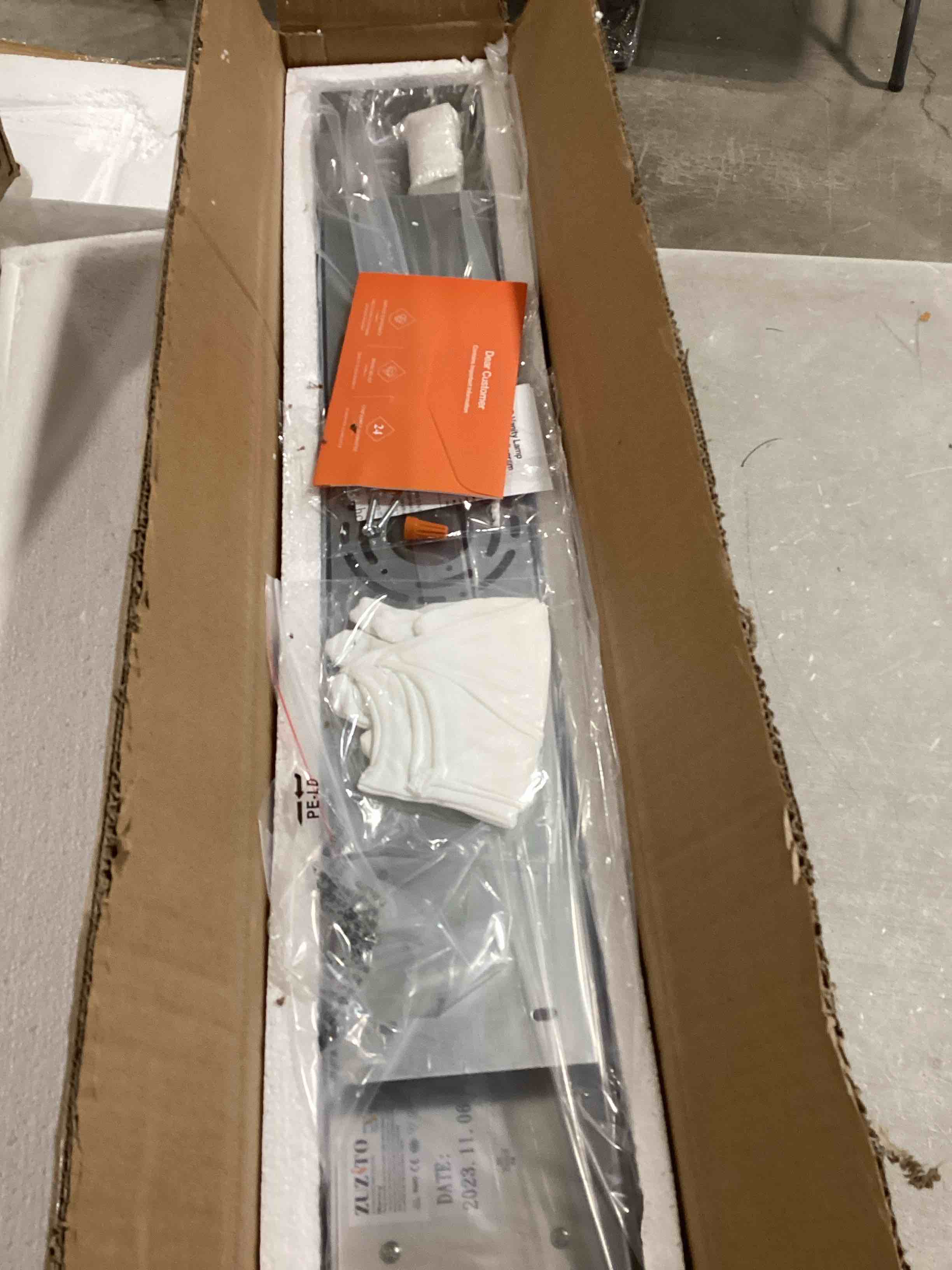 https://s3.amazonaws.com/lotting-images-prod/bidfta/GRN6223485_1716031993986.jpeg