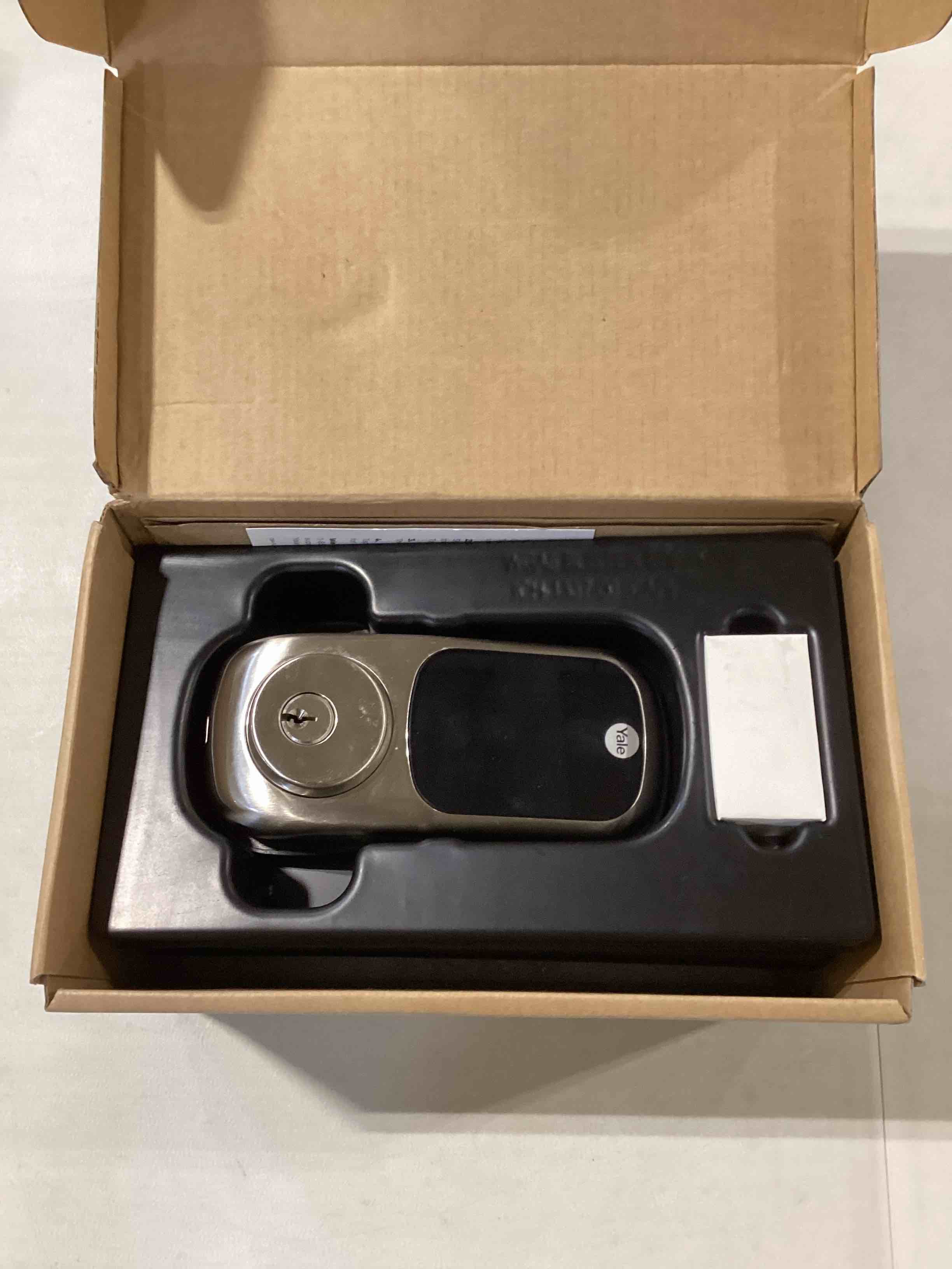 https://s3.amazonaws.com/lotting-images-prod/bidfta/GRN6223611_1716918738423.jpeg