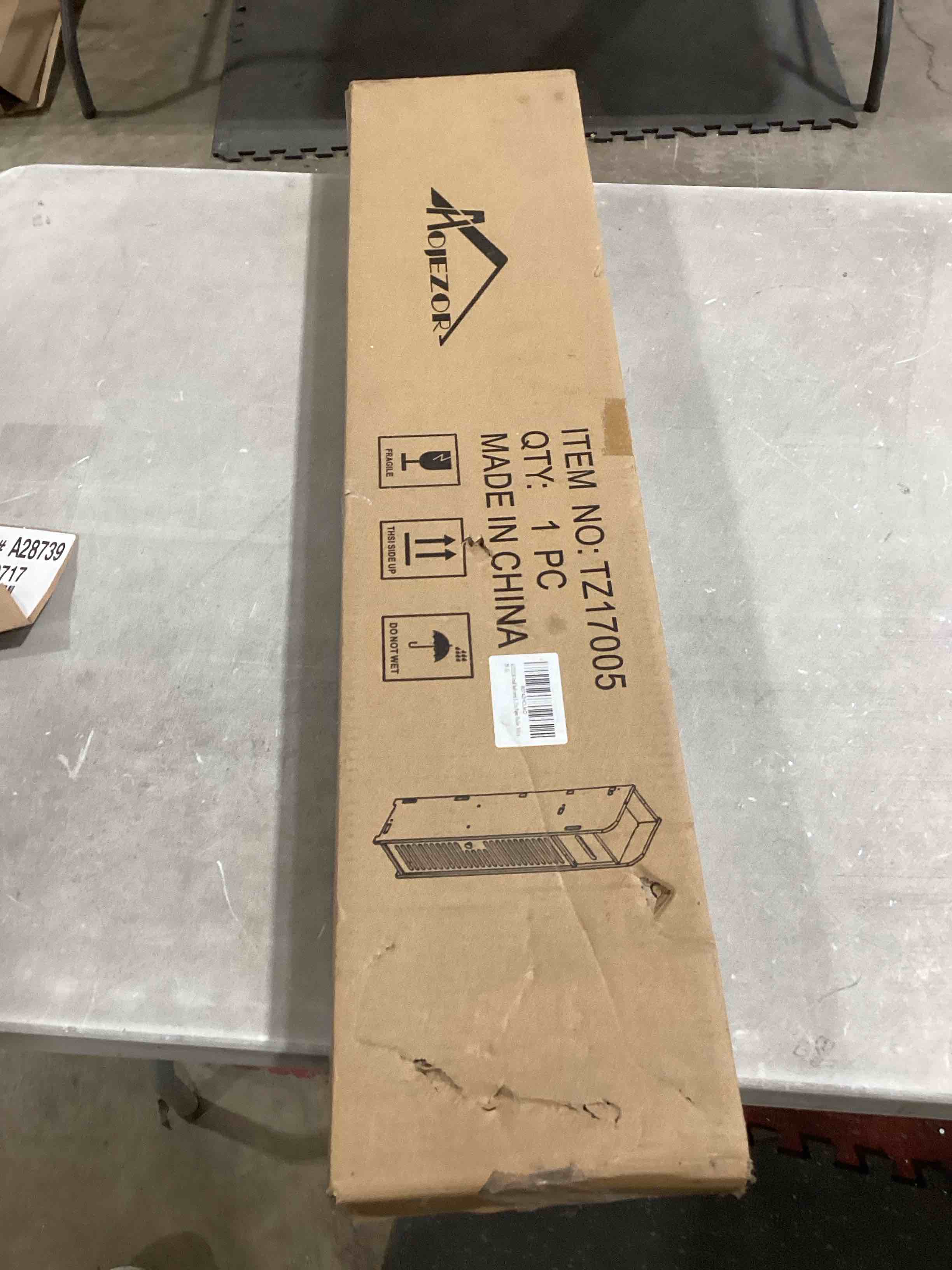 https://s3.amazonaws.com/lotting-images-prod/bidfta/GRN6223921_1717416246571.jpeg