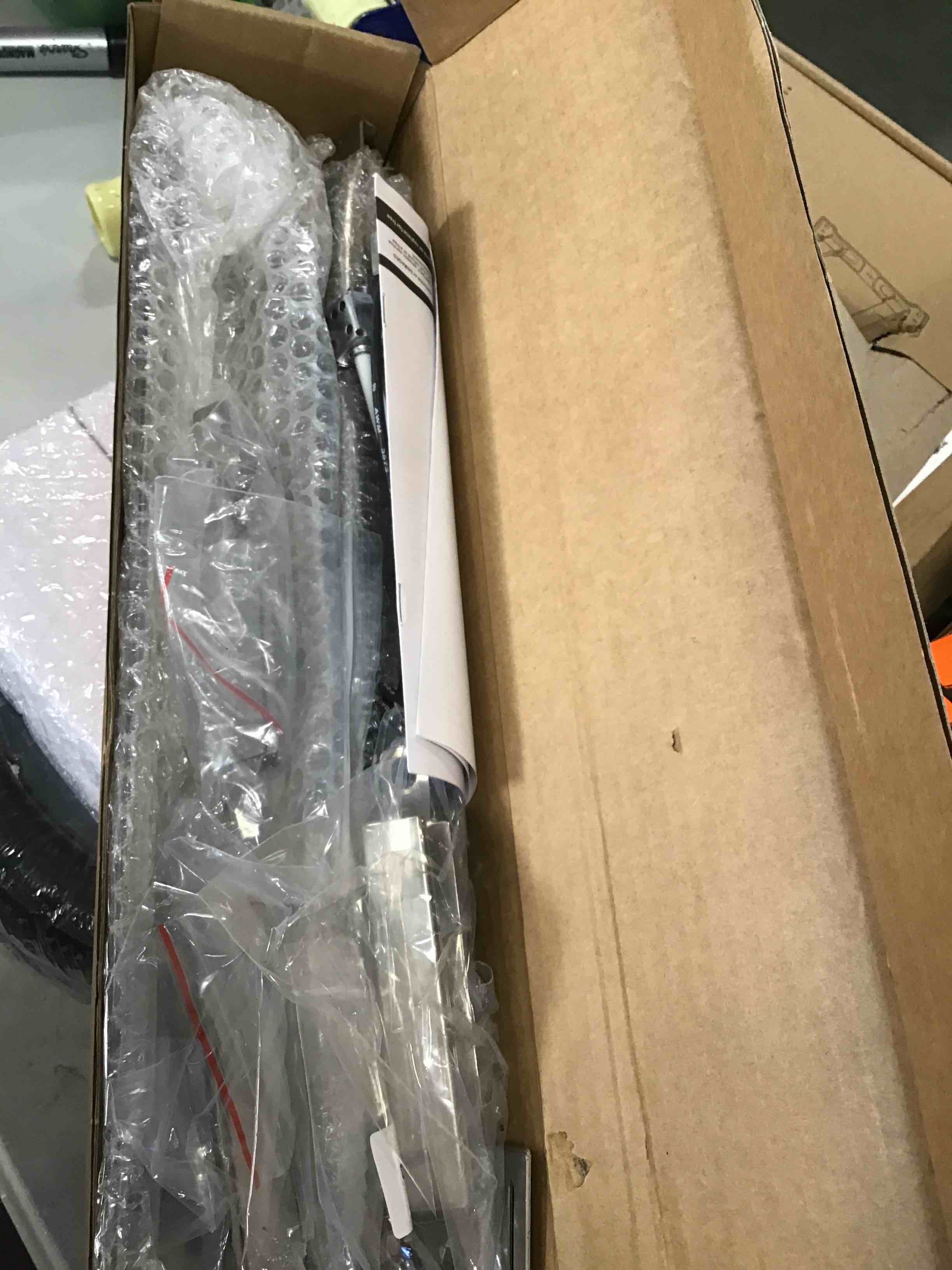 https://s3.amazonaws.com/lotting-images-prod/bidfta/GRN6224290_1714220450313.jpeg