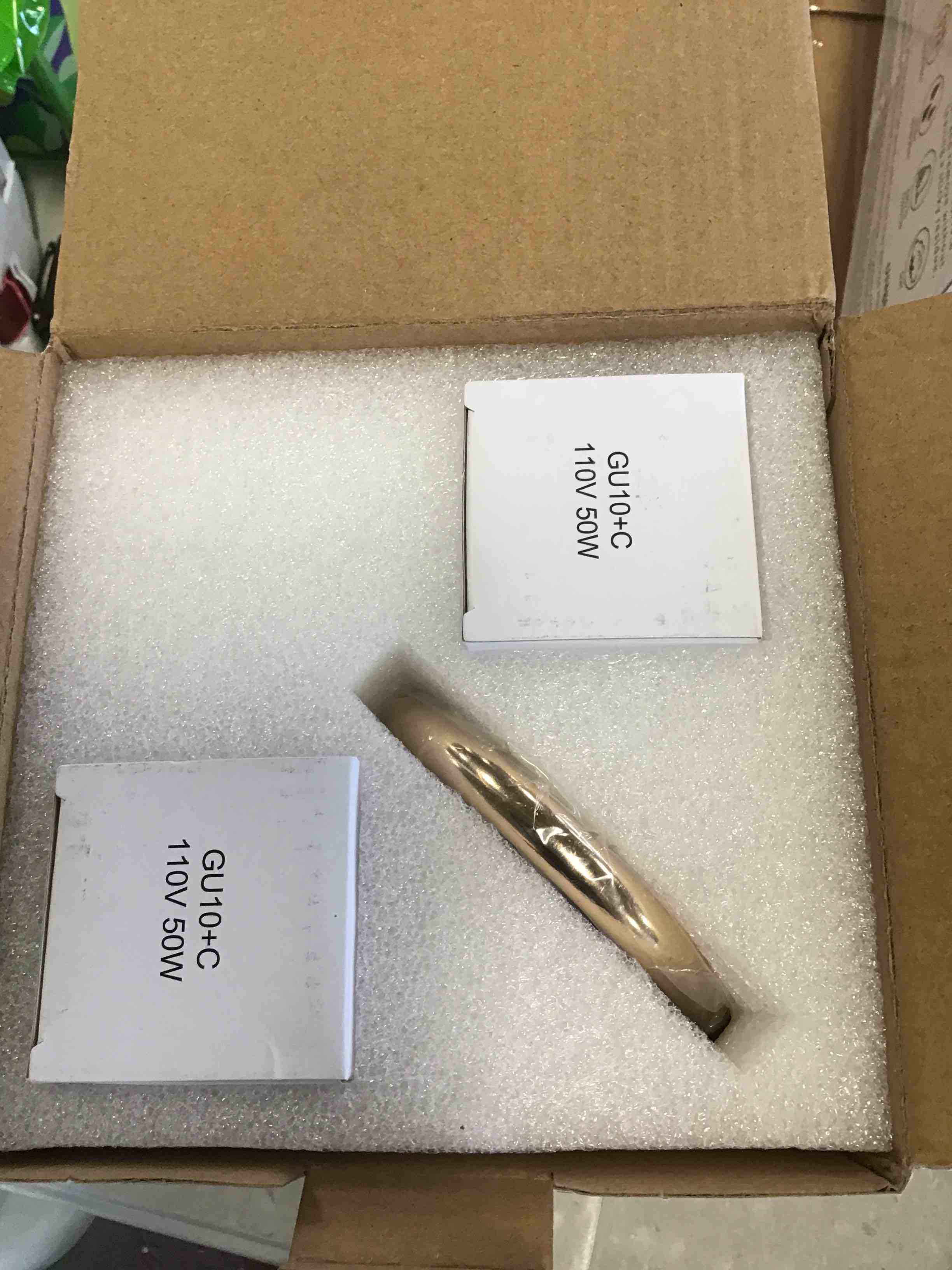 https://s3.amazonaws.com/lotting-images-prod/bidfta/GRN6224600_1714401079302.jpeg