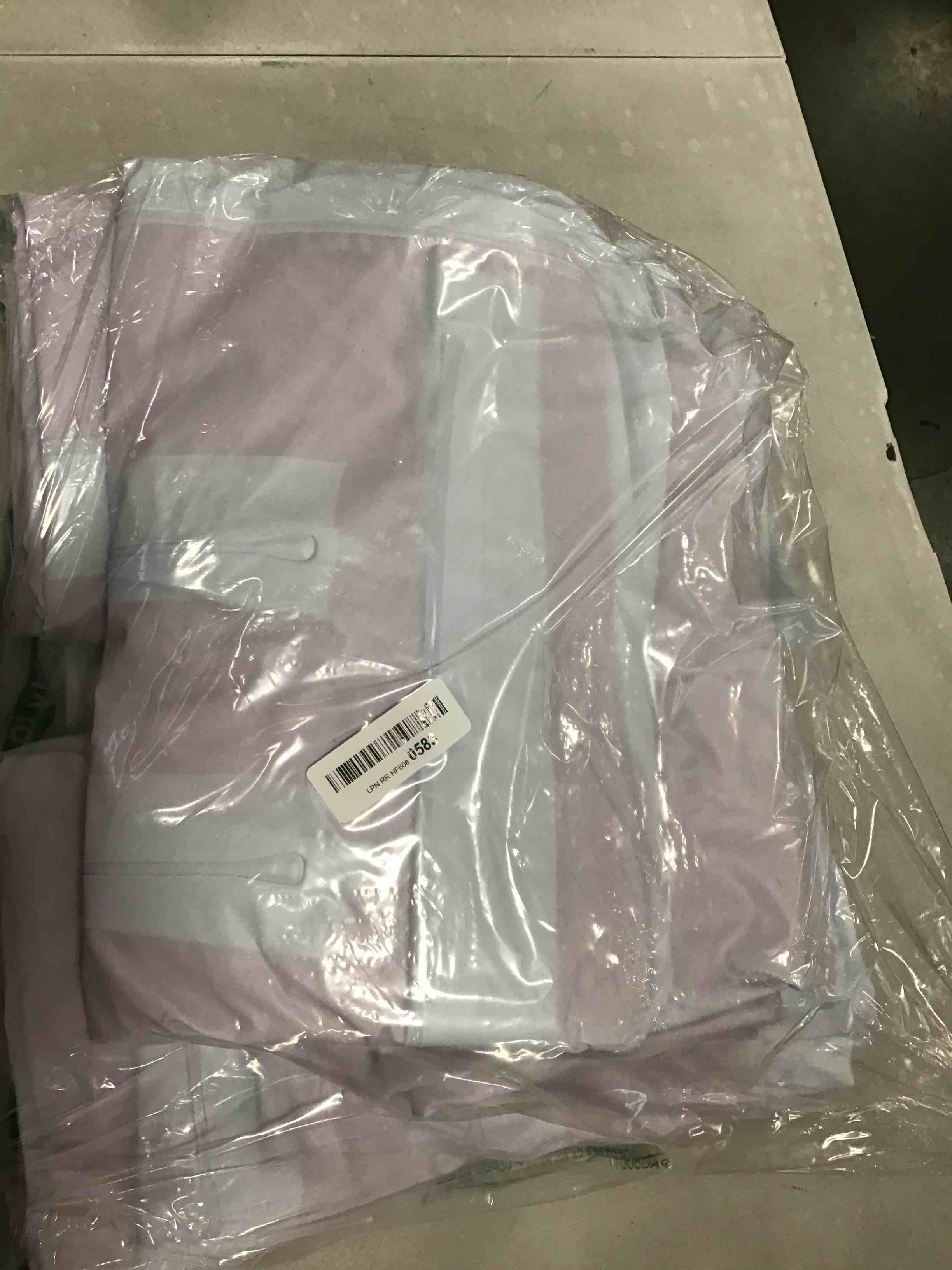 https://s3.amazonaws.com/lotting-images-prod/bidfta/GRN6224905_1714477839978.jpeg