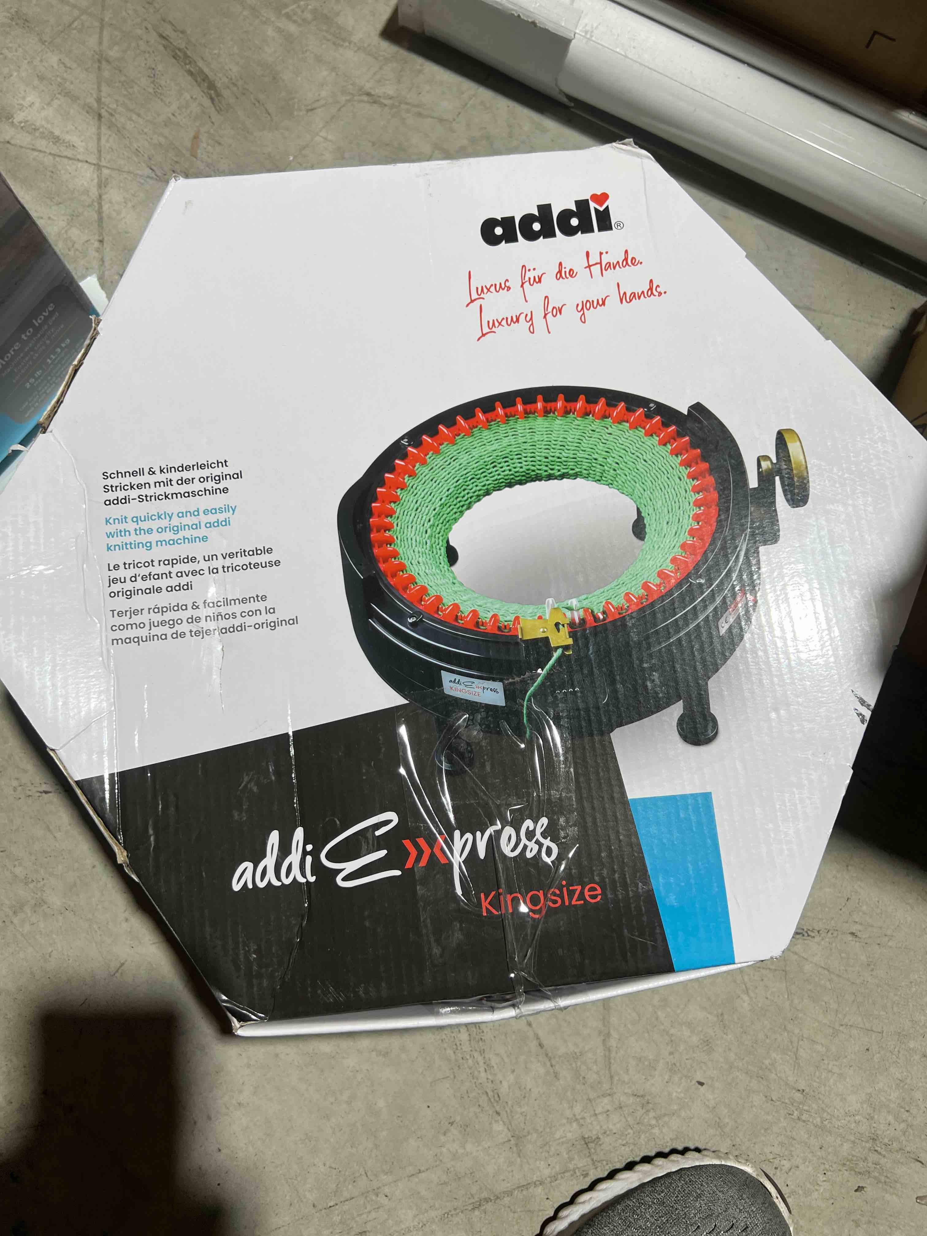 https://s3.amazonaws.com/lotting-images-prod/bidfta/GRN6227325_1716327708160.jpeg