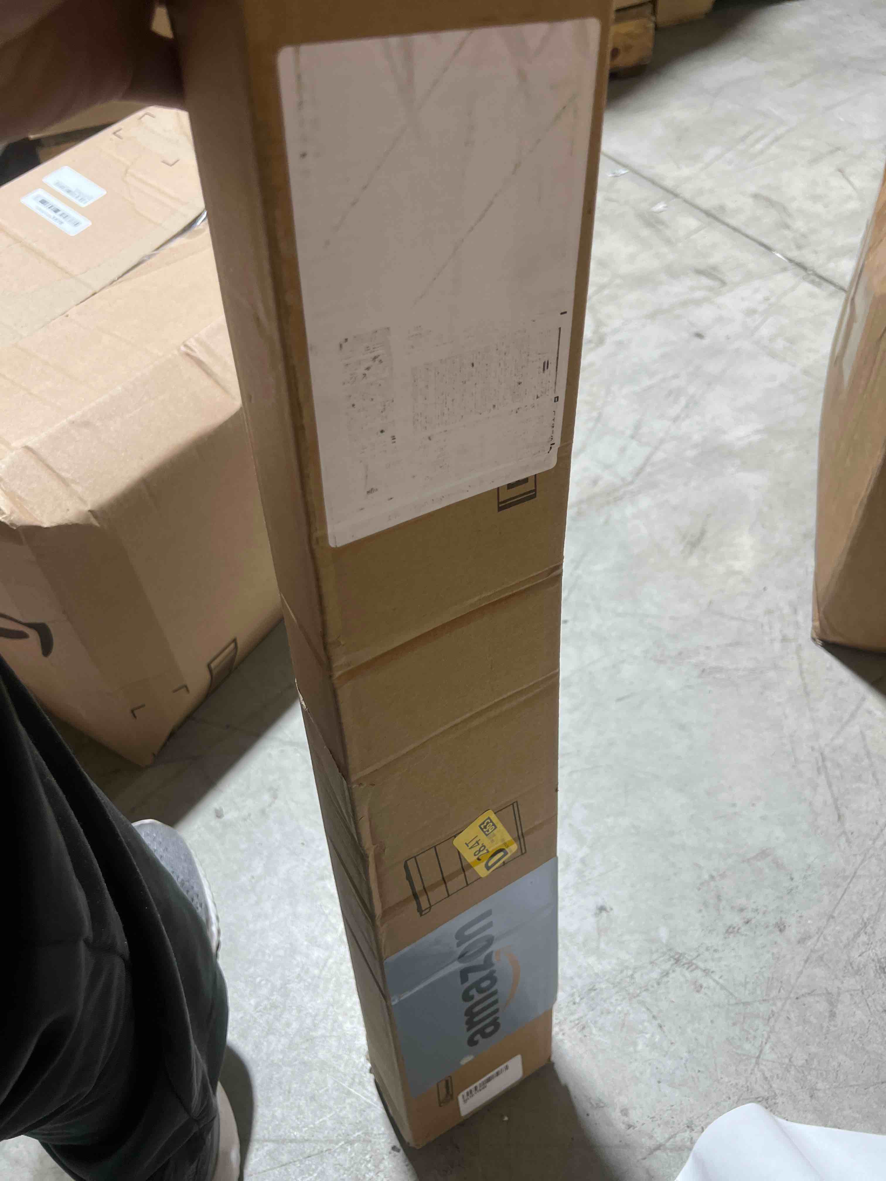 https://s3.amazonaws.com/lotting-images-prod/bidfta/GRN6227346_1716422395443.jpeg