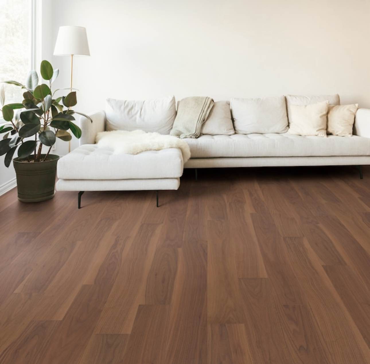 Naturals Caribou Walnut 6-1/2-in W x 1/4-in T Varying Length Smooth/ Traditional Waterproof Engineered Hardwood Flooring (21.79-sq ft / Carton)