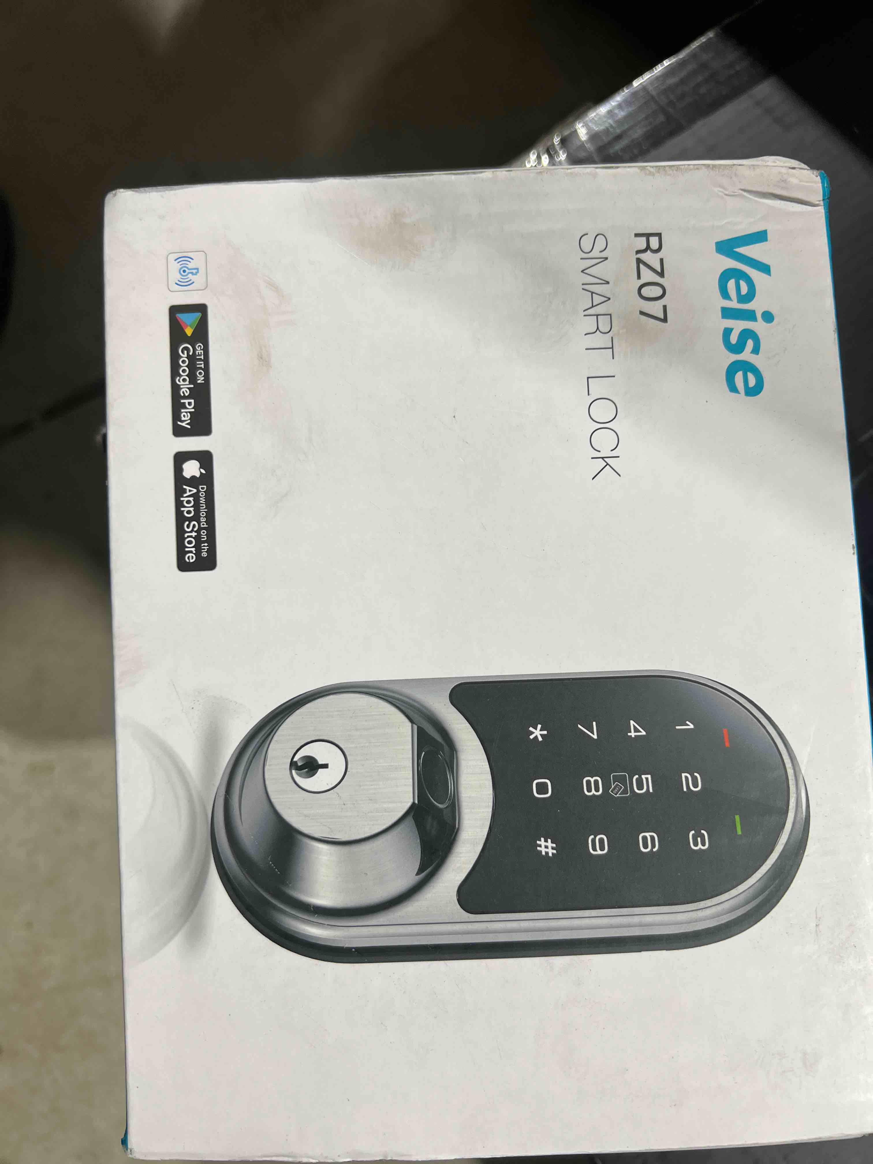 https://s3.amazonaws.com/lotting-images-prod/bidfta/GRN6228309_1723851214379.jpeg