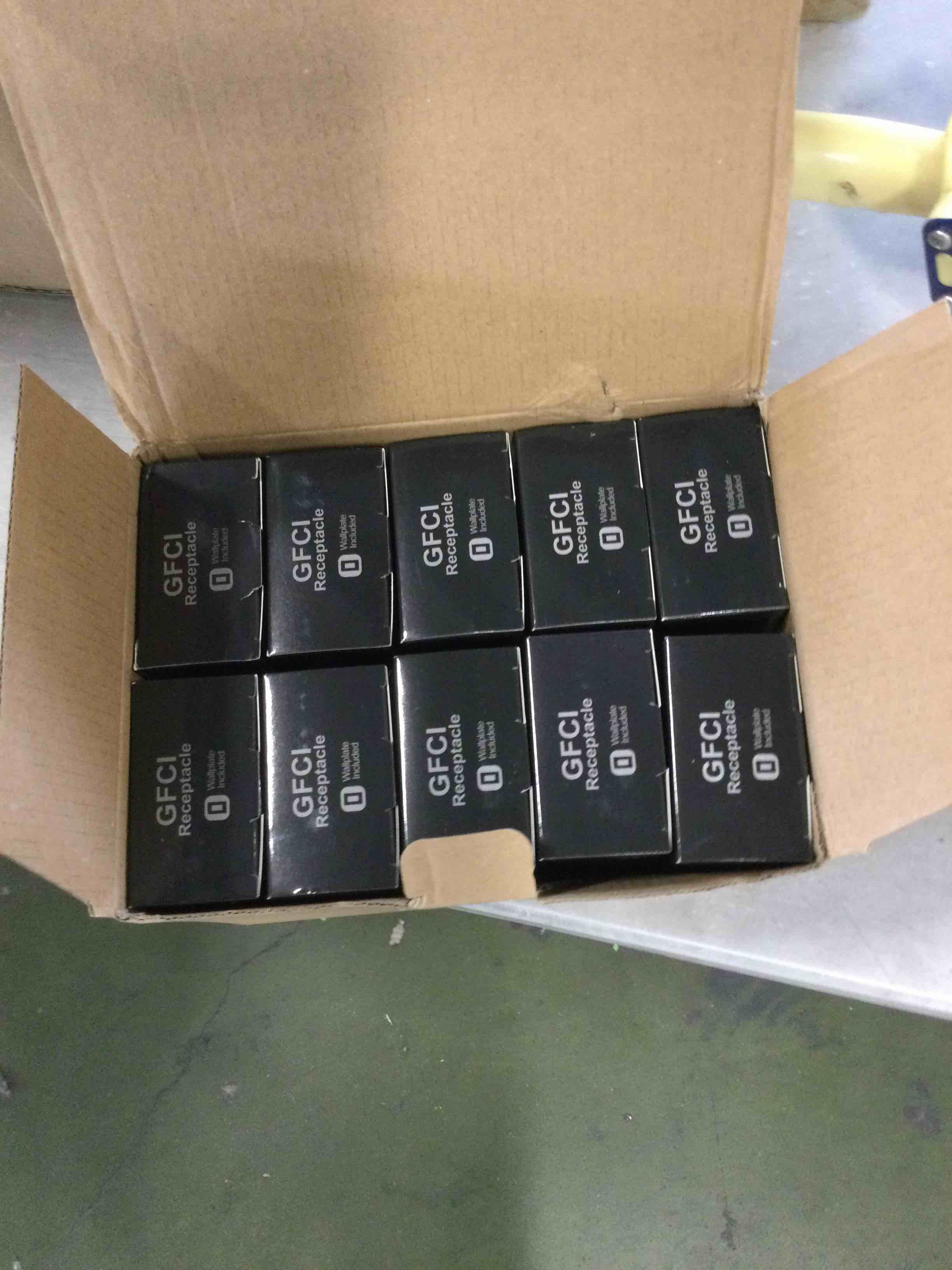 https://s3.amazonaws.com/lotting-images-prod/bidfta/GRN6230276_1713374842330.jpeg