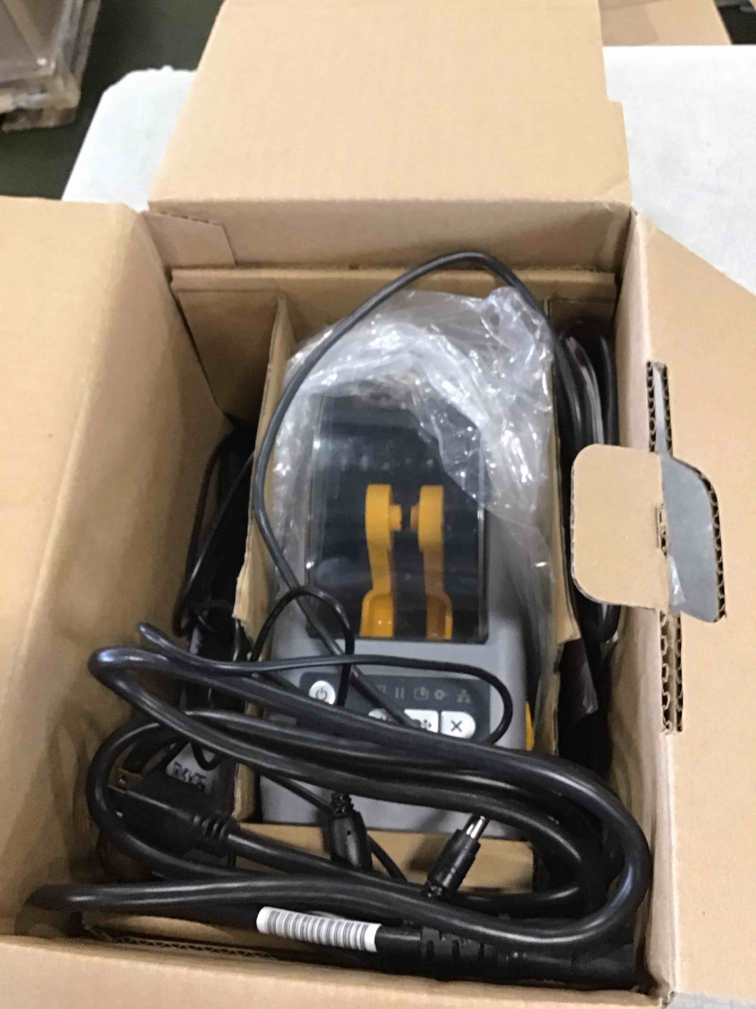 https://s3.amazonaws.com/lotting-images-prod/bidfta/GRN6231594_1713368073794.jpeg