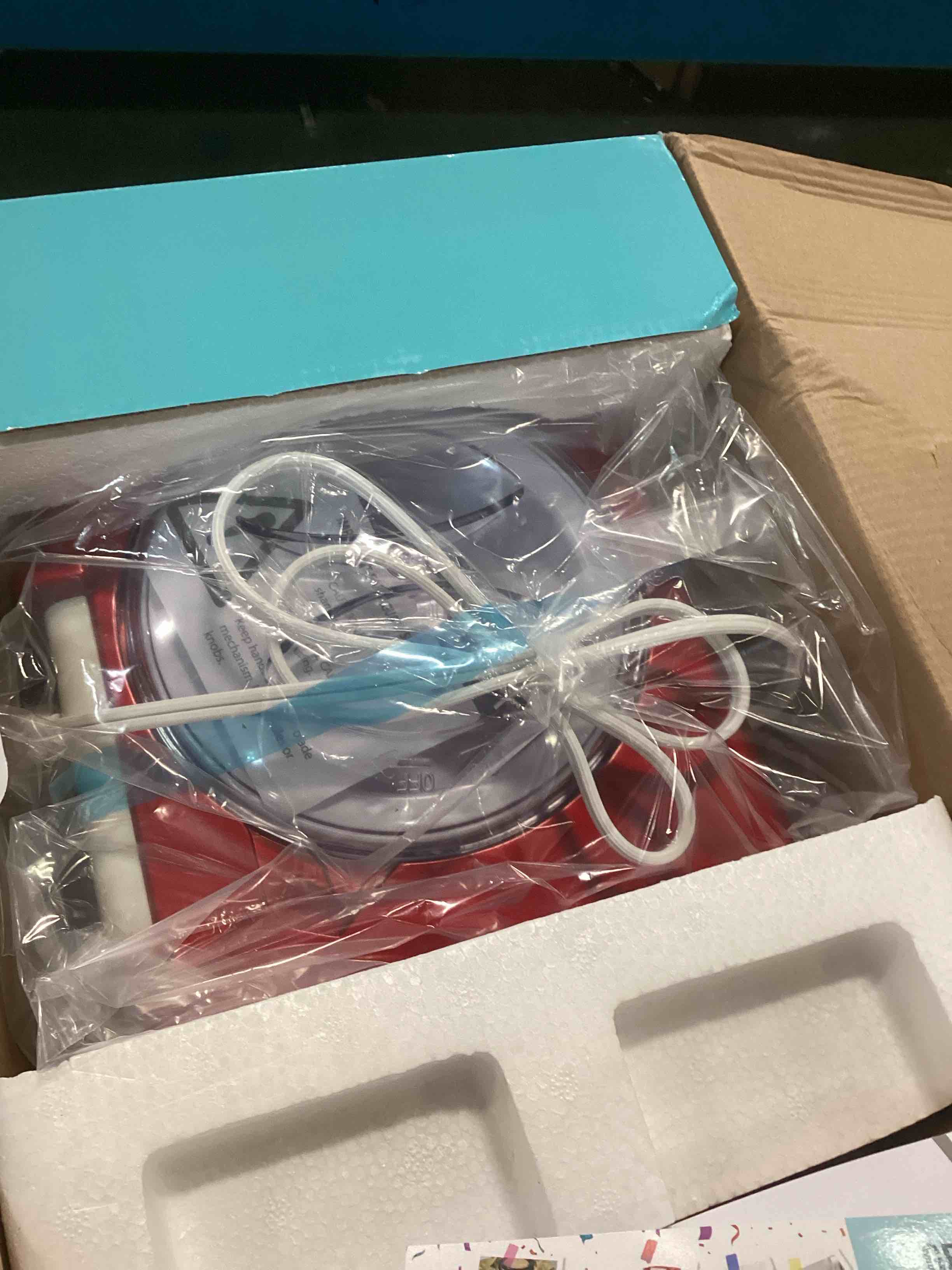 https://s3.amazonaws.com/lotting-images-prod/bidfta/GRN6237421_1714568414896.jpeg