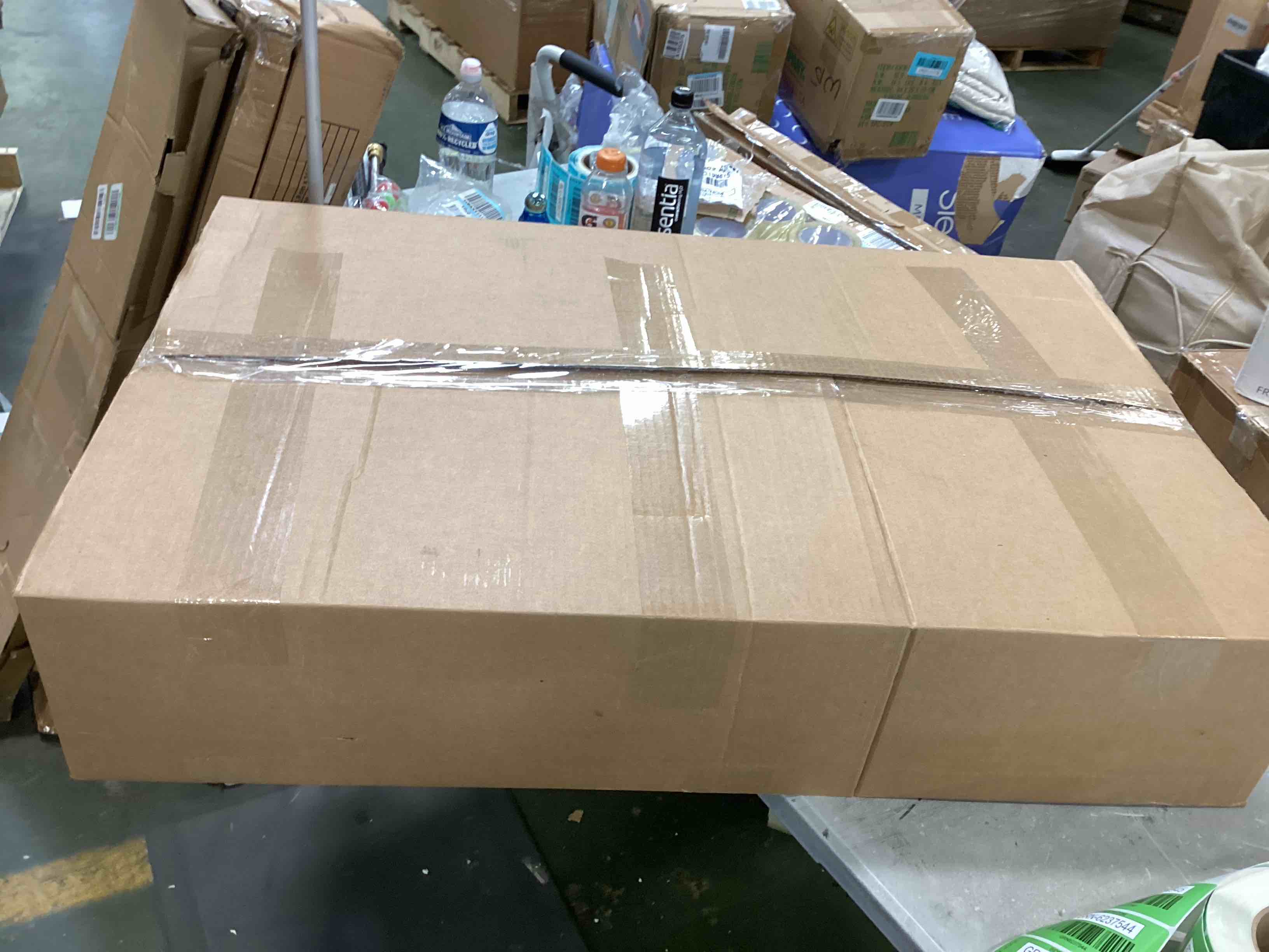 https://s3.amazonaws.com/lotting-images-prod/bidfta/GRN6237538_1713361206328.jpeg