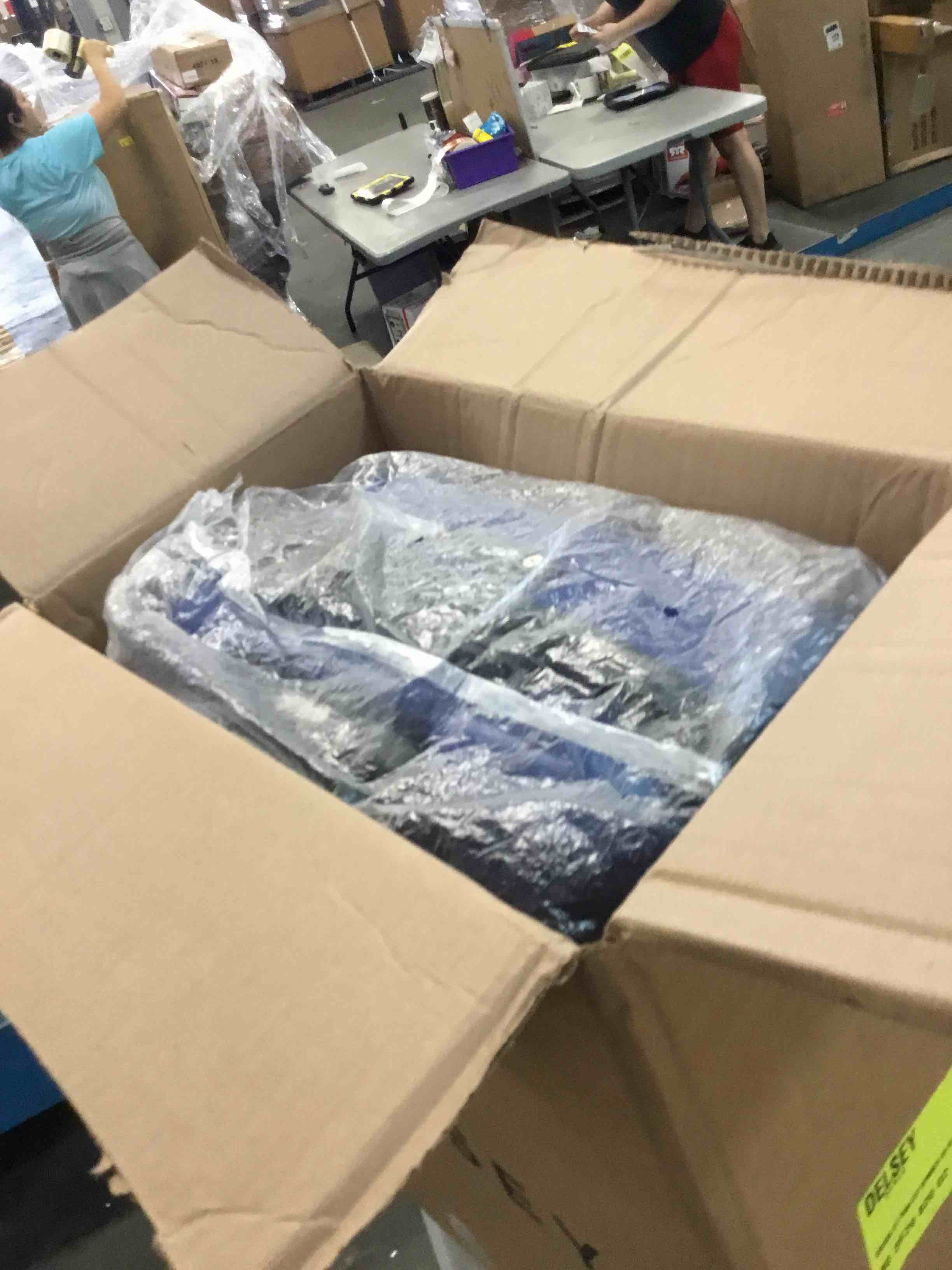 https://s3.amazonaws.com/lotting-images-prod/bidfta/GRN6238936_1714489242591.jpeg