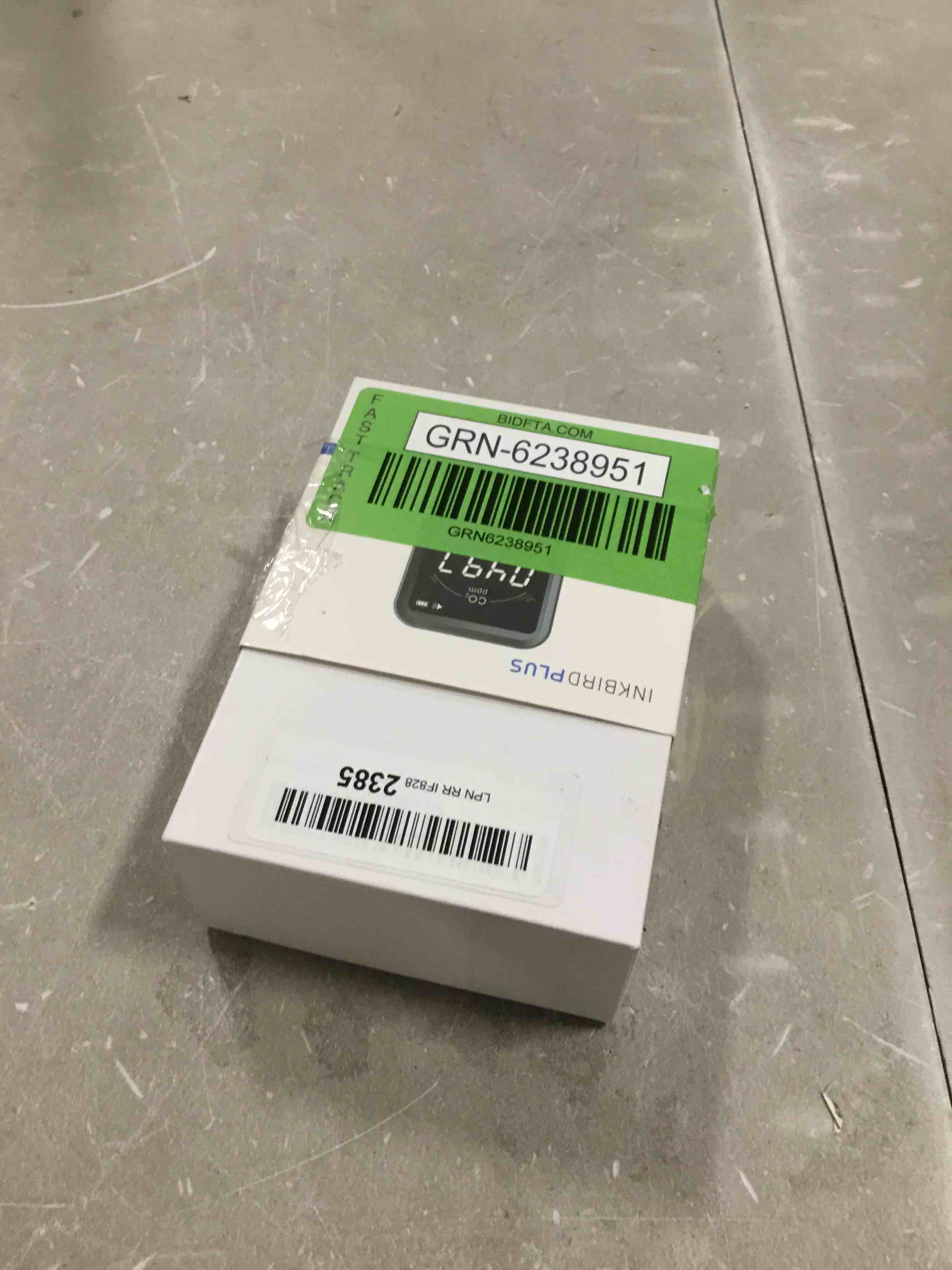 https://s3.amazonaws.com/lotting-images-prod/bidfta/GRN6238951_1713966622533.jpeg