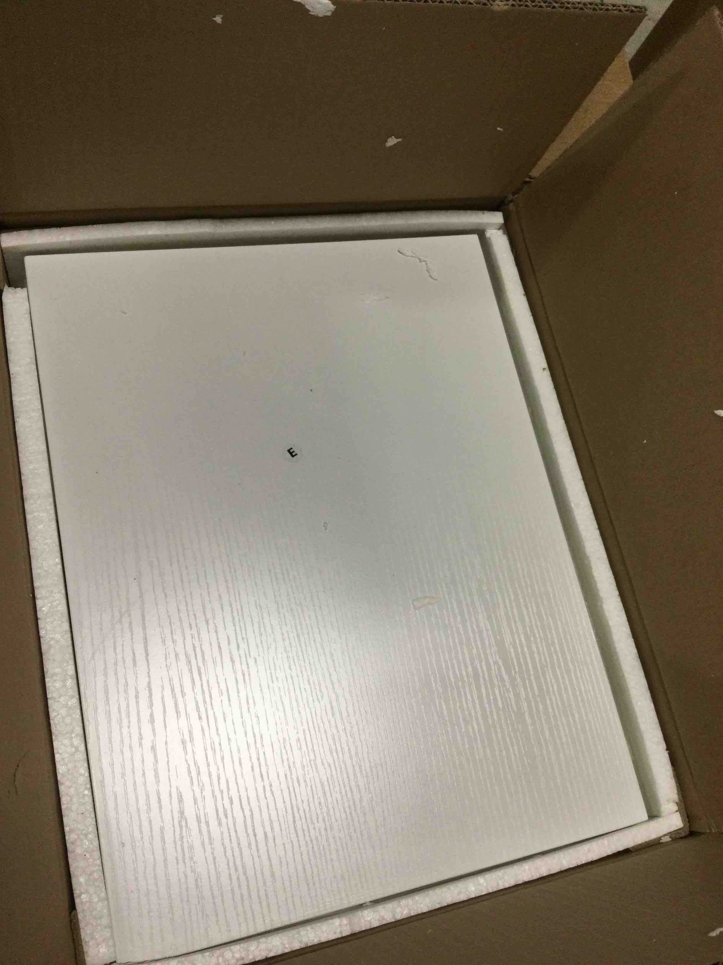 https://s3.amazonaws.com/lotting-images-prod/bidfta/GRN6239819_1715013609279.jpeg